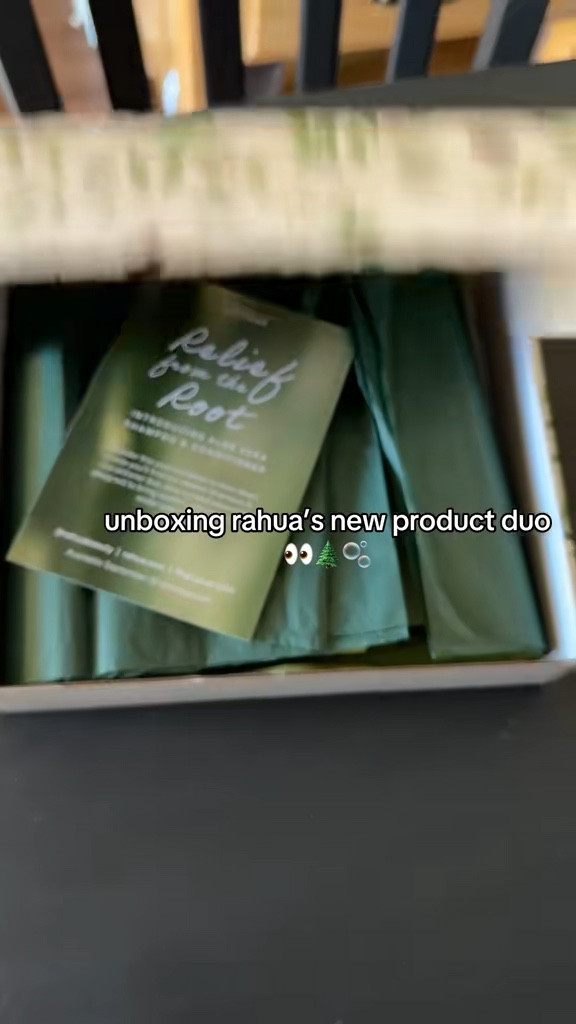 thank you rahua for sending these over! can’t wait to try their new shampoo and conditioner!



#LTKBeauty #LTKSeasonal #LTKStyleTip