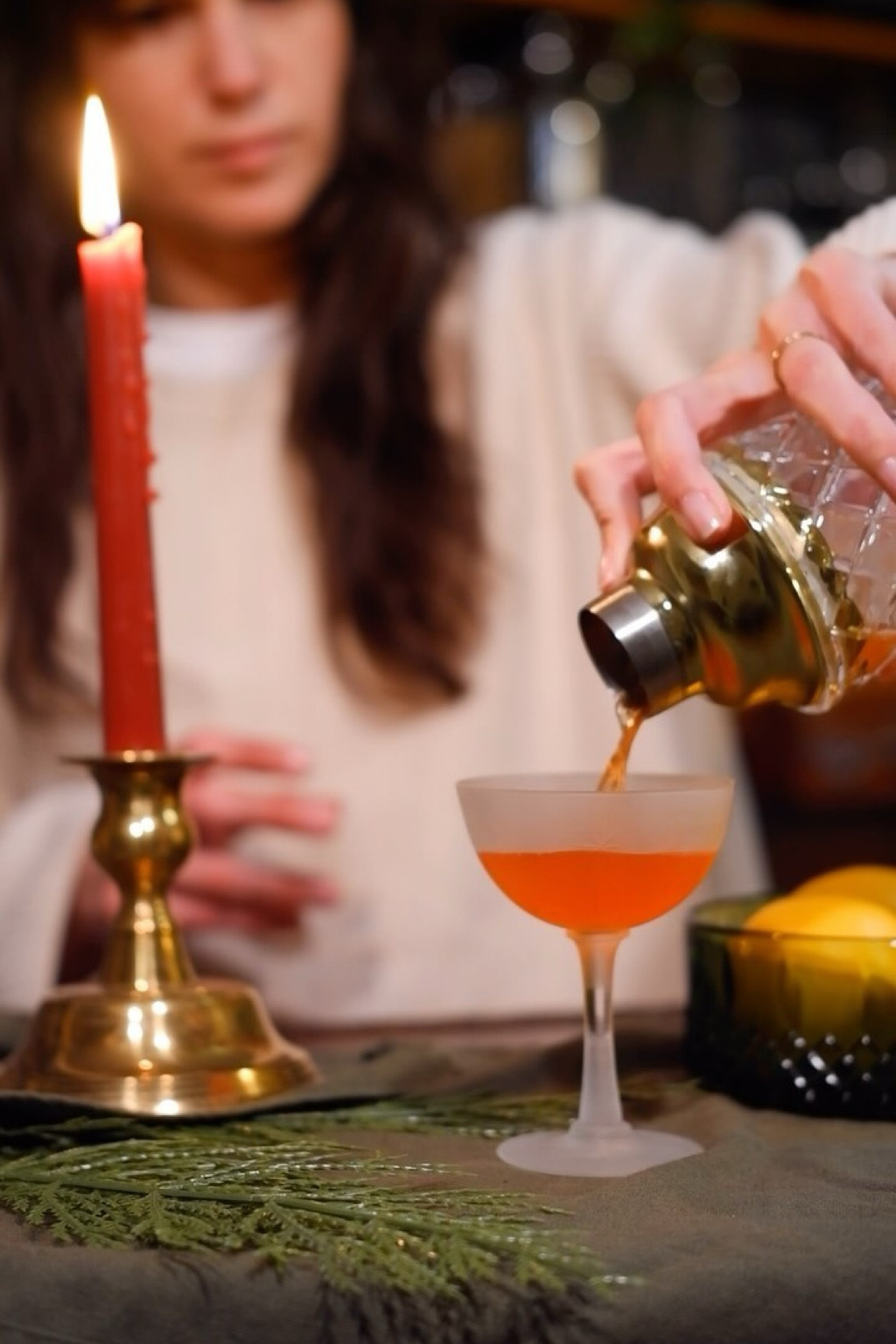 Day 5 of 25 days of Christmas Cocktails - Let’s take the paper plane and make it Christmas! This modern classic was first crafted by bartender Sam Ross in New York City. Inspired by the classic Last Word cocktail, he added a twist of his own, resulting in the delightful Paper Plane we know and love today. 🍹🎉

Get ready to take flight this holiday season with the delightful Santa’s Paper Sleigh cocktail! ✨ This enchanting blend of bourbon, Aperol, Amaro Nonino, and lemon juice is absolutely divine.

 

Santa’s Paper Sleigh

- 3/4 oz bourbon
- 3/4 oz Aperol
- 3/4 oz Amaro Nonino
- 3/4 ounce lemon juice

Combine all ingredients in a cocktail shaker, shake, and double strain into a chilled coupe glass. Enjoy!

#ChristmasCocktails #PaperPlaneCocktail #HolidayCheers #25daysofchristmas #bourboncocktails #amarononino