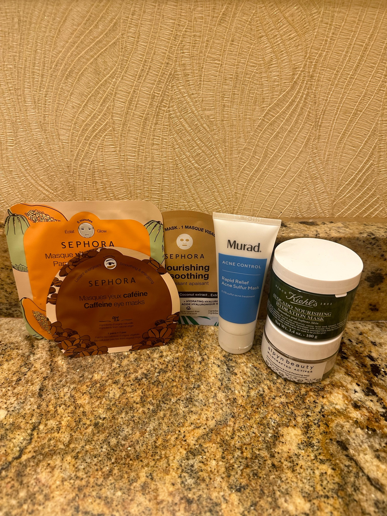 Facemask Sunday!

These are my favorite face masks! Perfect to get that glowing skin. 

#LTKfindsunder50 #LTKGiftGuide #LTKbeauty