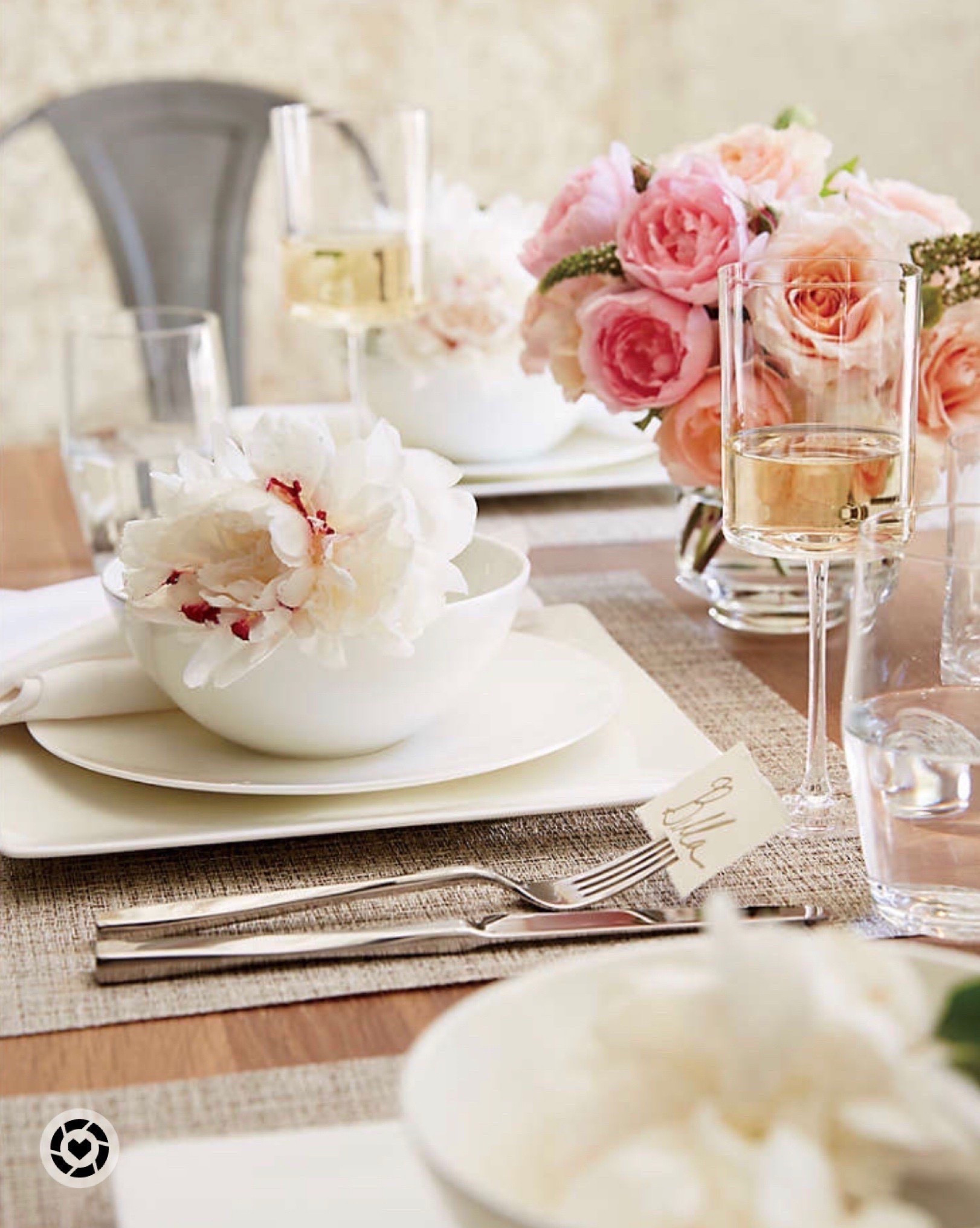 Secretsofyve: flowers 🌸 can make all the difference when gathering! Home decor.  Pick some as gifts. @urbanstems
#Secretsofyve #ltkgiftguide
Always humbled & thankful to have you here.. 
CEO: PATESI Global & PATESIfoundation.org
@secretsofyve : where beautiful meets practical, comfy meets style, affordable meets glam with a splash of splurge every now and then. I do LOVE a good sale and combining codes! #ltkstyletip #ltksalealert #ltku #ltkmomlife secretsofyve

#LTKSeasonal #LTKWedding #LTKHome