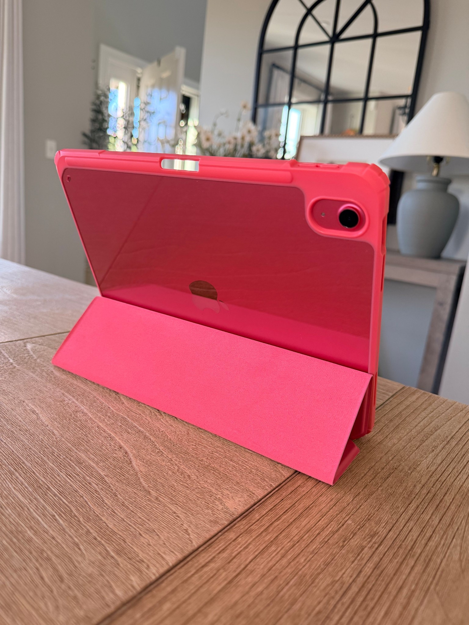 iPad 11 pink case 
Pink iPad case 
Matches perfectly 