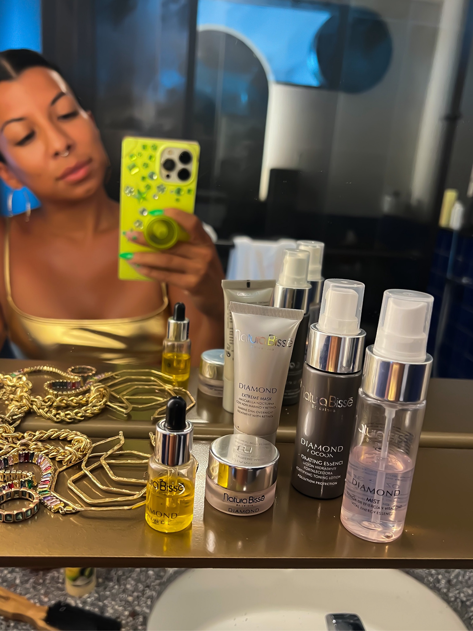 Natura Bisse skin care faves 
It's a lil pricey so if you must pick, I'd go with the Vital Energy Mist and the Diamond Extreme Oil 
The mist I use when traveling so my skin stays hydrated but also post sun. Hydration!!! 
The oil before going to sleep because it's not too sticky or thick and my skin soaks it up well. These are great for seasonal skin care 

#LTKbeauty