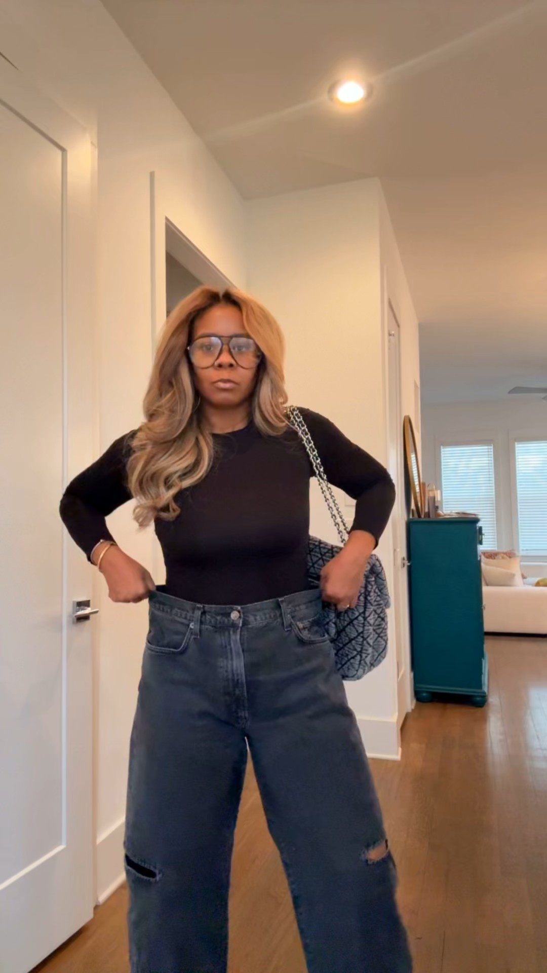 I love a good denim on denim look! And these Agolde jeans were perfect with my denim bag! 

#LTKgrwm #LTKootd #LTKOver40