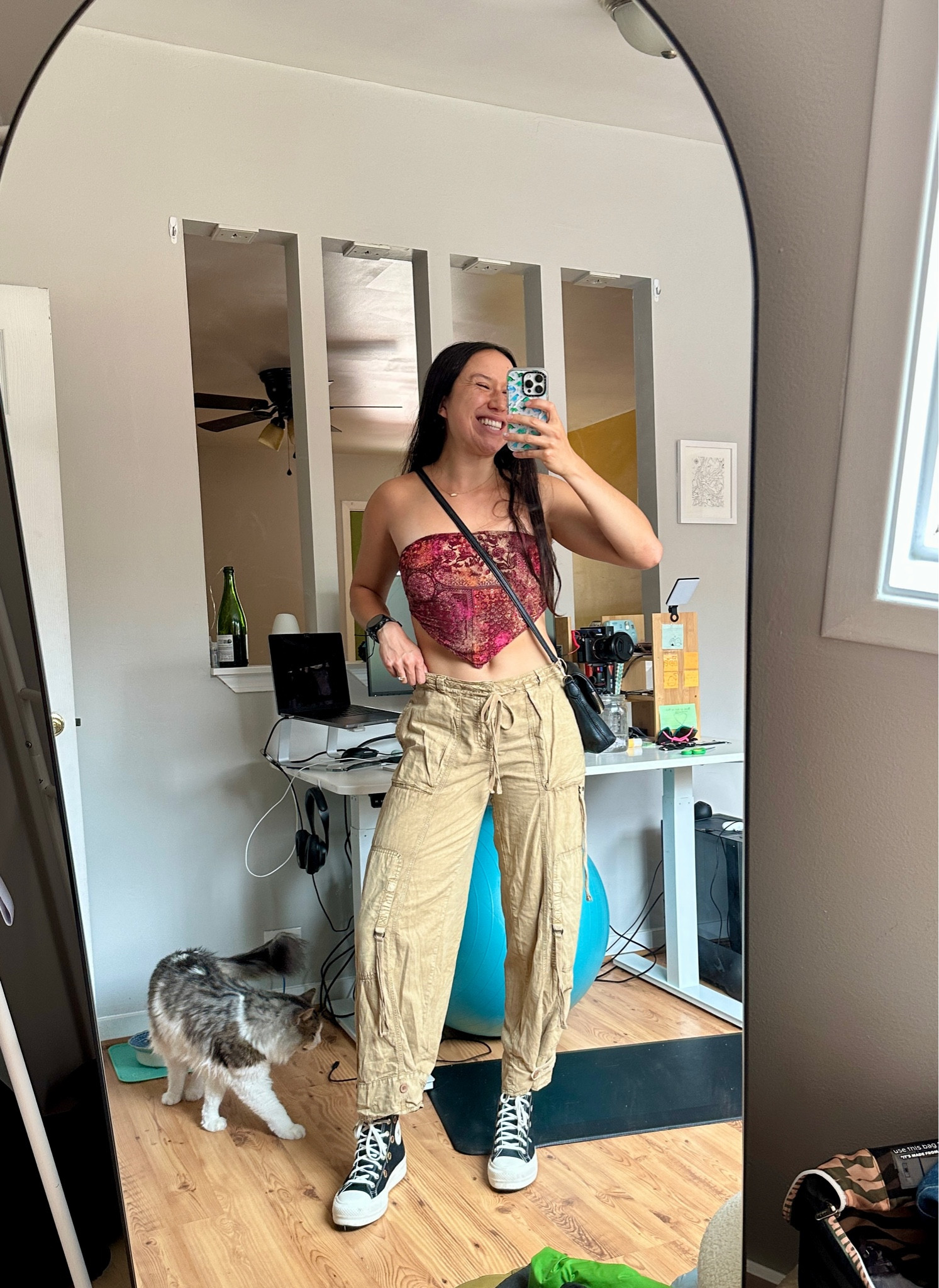 Converse Size: W9
Pants Size: S

#LTKunder100 #LTKSeasonal #LTKtravel