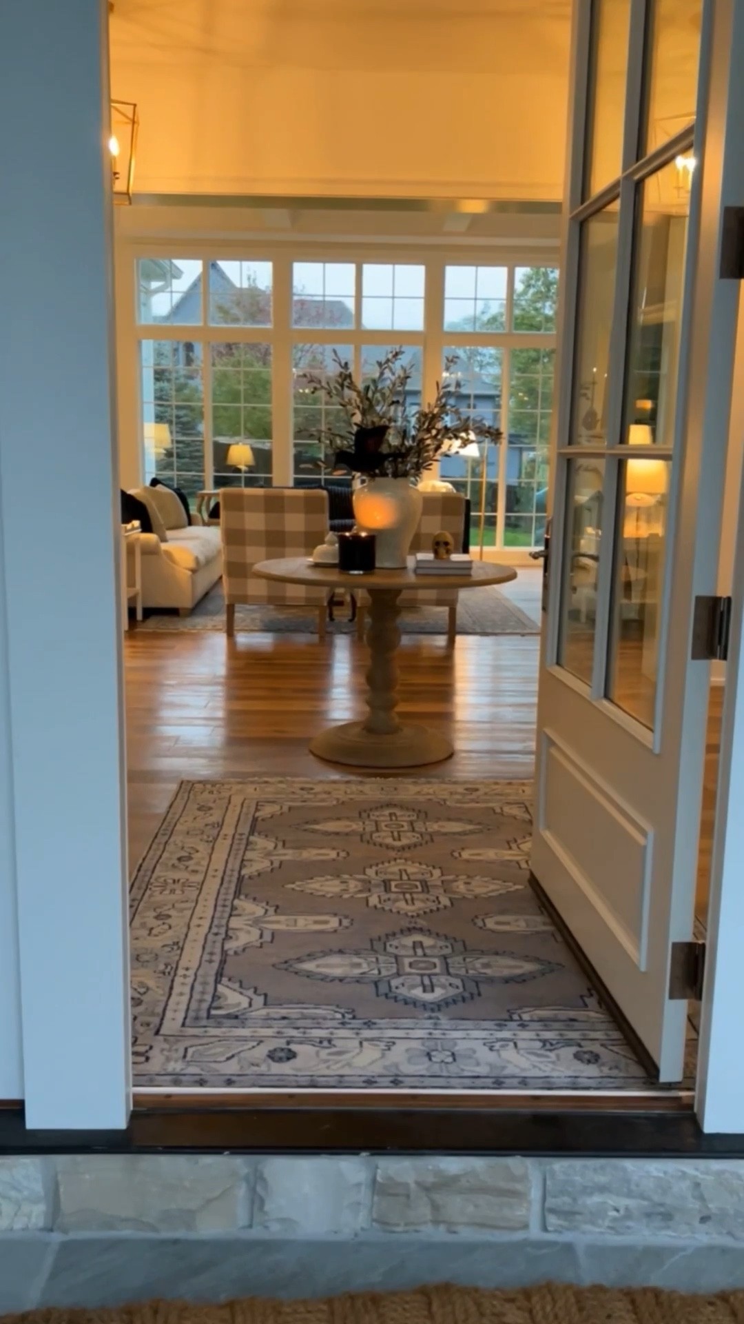 Sharing a few Halloween decor ideas from last year… I like to call it spooky chic 💀👻

Halloween decorations, Halloween, skull, black ravens, spider webs, black candles, chic Halloween decor #LTKhalloween

#LTKSeasonal #LTKhome