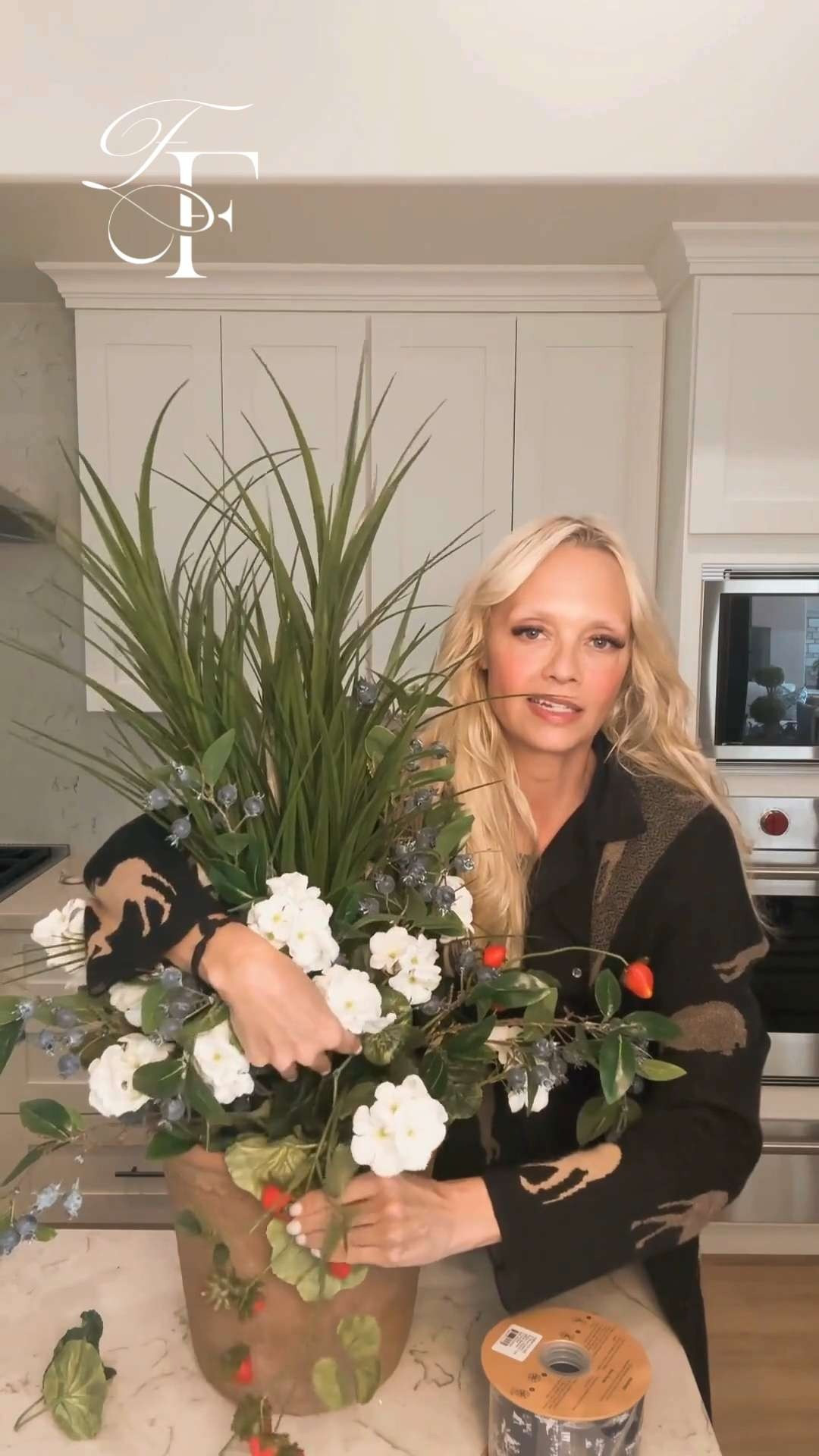 Here’s how I style my outdoor patio with artificial flowers to create a colorful, elevated space that feels inviting all season long. I love mixing vibrant faux flowers with neutral planters for a fresh designer-inspired look without the maintenance. Perfect for adding beauty to your patio, balcony, or outdoor entertaining space while keeping everything effortless and weather-friendly. 🌸✨

#LTKHome #PatioStyle #OutdoorDecor #ArtificialFlowers #OutdoorLiving #PatioInspo #HomeStyling #SummerDecor #OutdoorEntertaining #BackyardStyle #TerraceDecor #FrontPorchDecor #HomeInspo #LuxuryOutdoorLiving #ColorfulDecor #EasyDecor #OutdoorOasis #DesignerStyle #SeasonalDecor #LTKHomeDecor 

 #LTKSeasonal #LTKHome