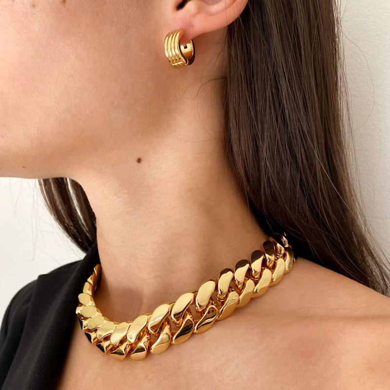 Gold Chunky Cuban Necklace | Wolf & Badger (US)