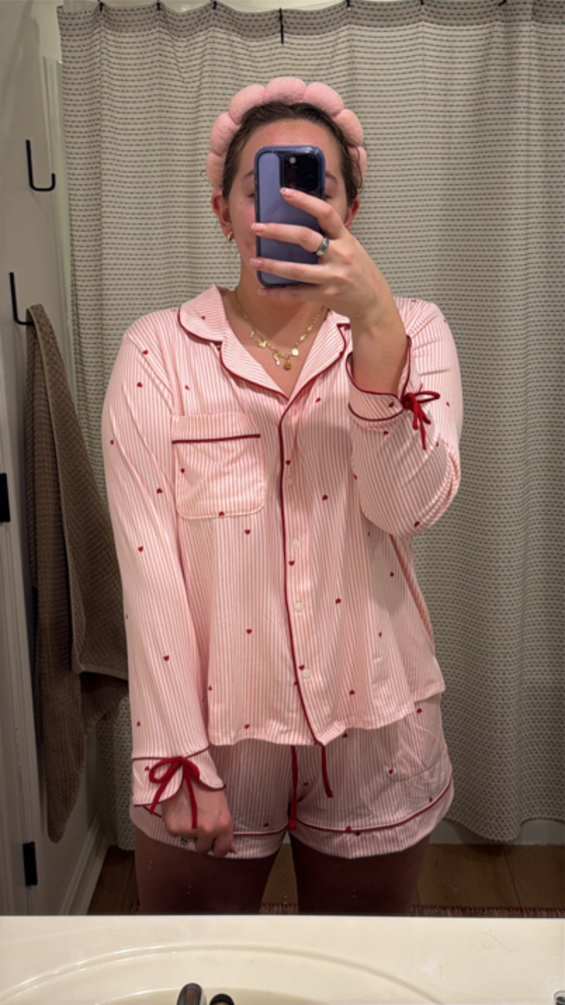 My new favorite pjs! So soft and cozy 

#LTKootd #LTKmomlife #LTKMidsize