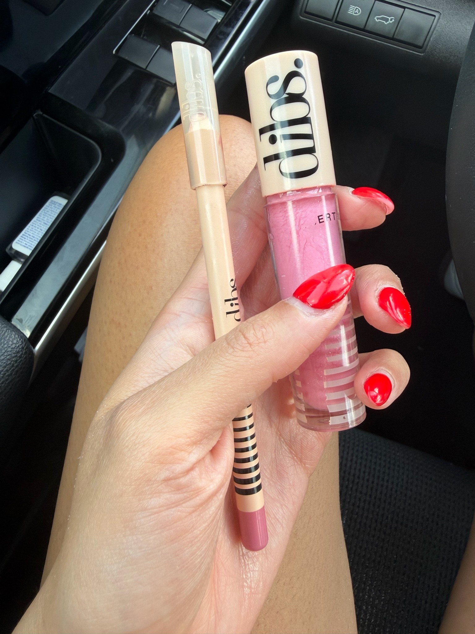 My go to lip combo from @DIBS Beauty

#LTKBeauty #LTKgrwm #LTKdayinmylife