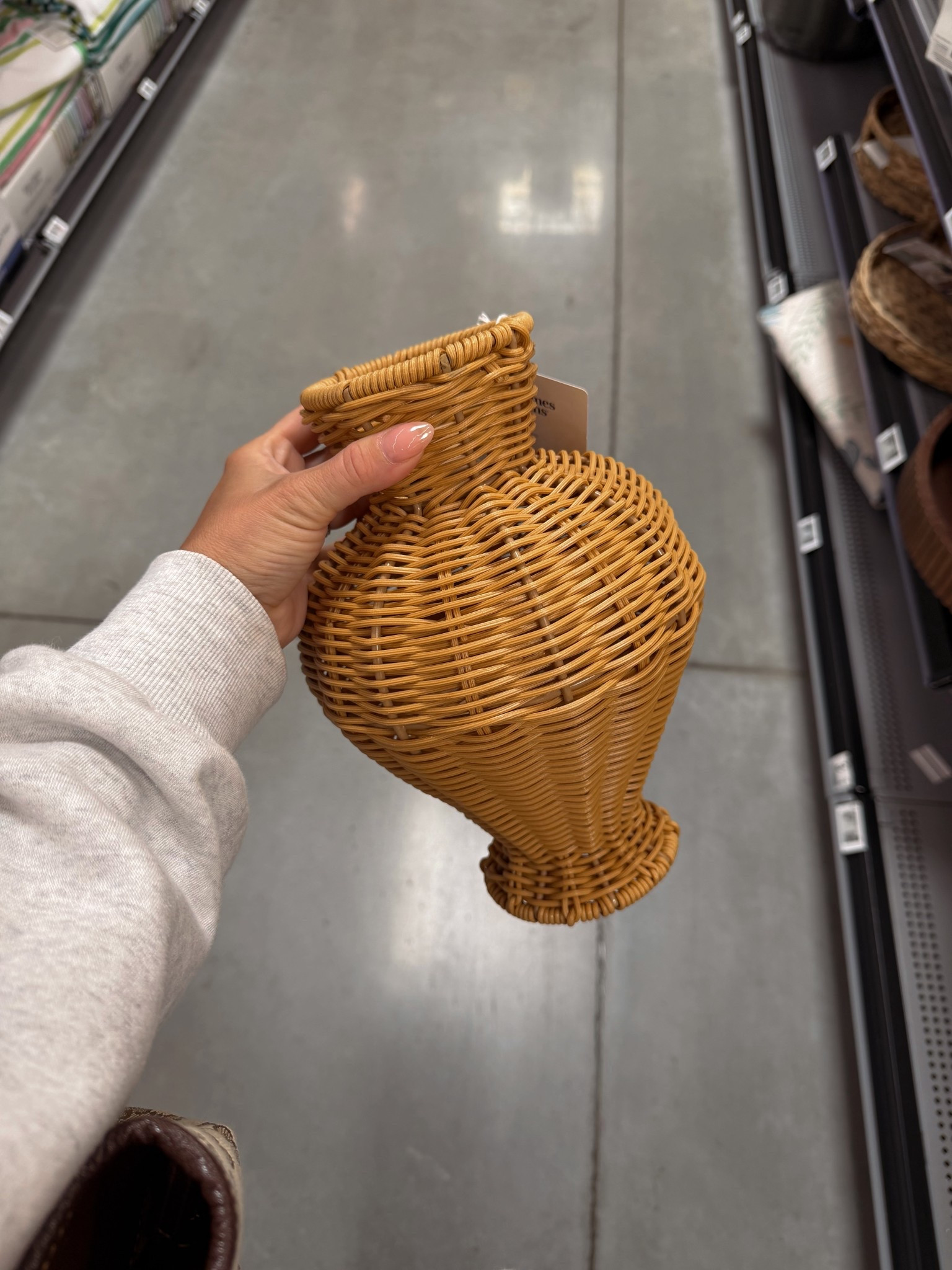 Woven vase for spring! Walmart home decor 🌷

#LTKSeasonal #LTKMothersDay #LTKHome