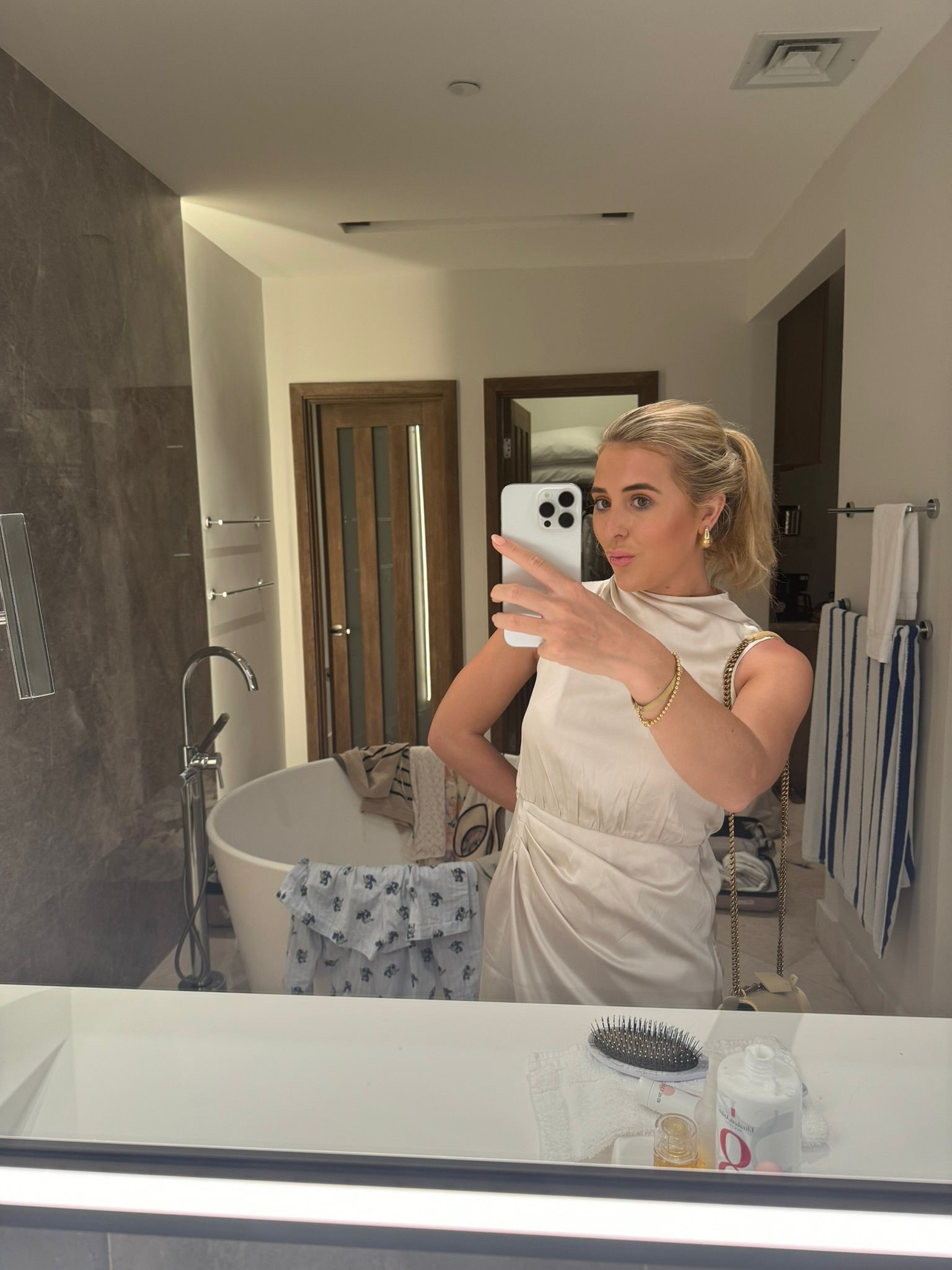 Abercrombie dress / Amazon earrings / ysl bag / Pandora bracelet

#LTKstyletip #LTKSeasonal #LTKeurope