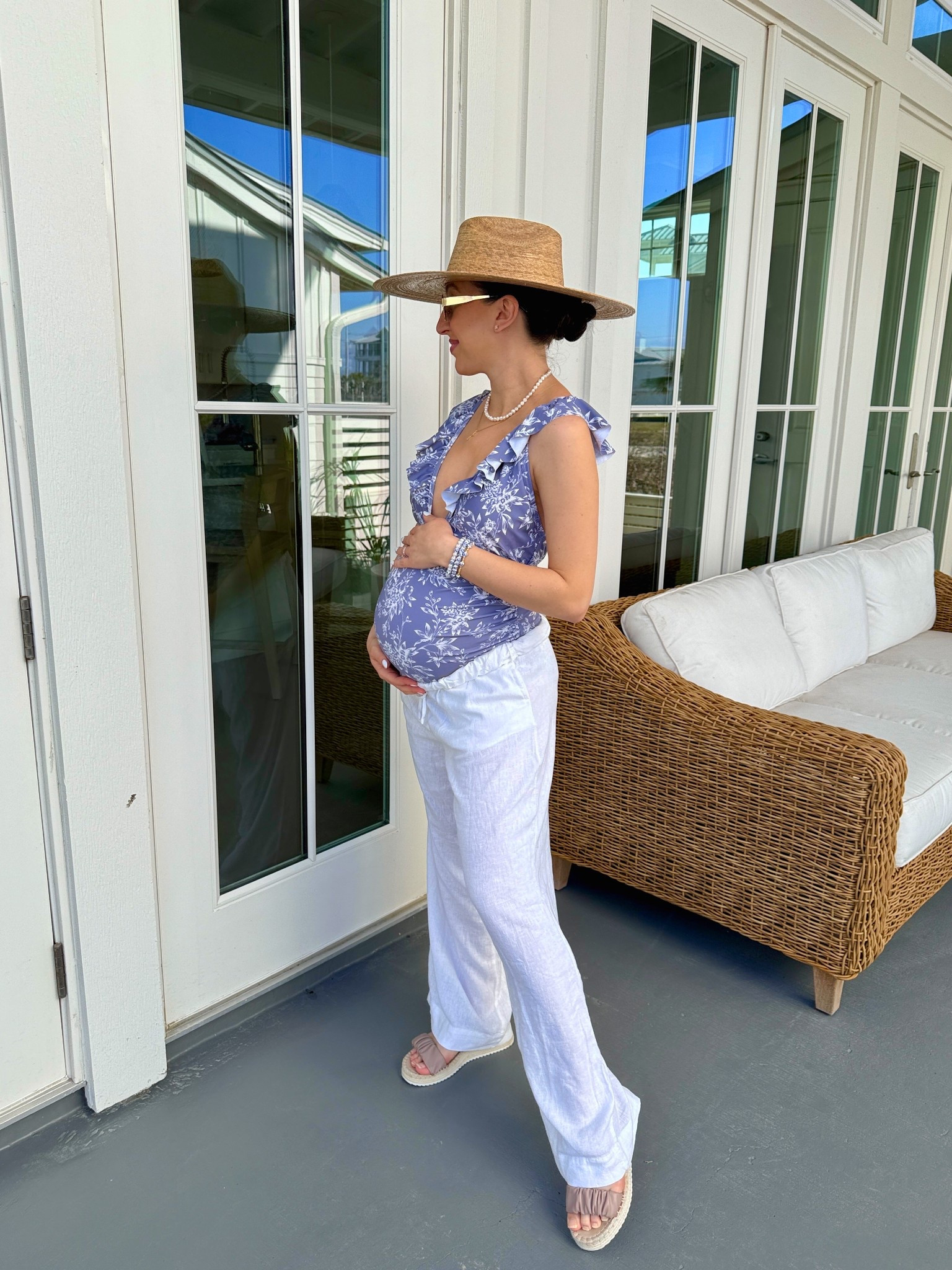 Yesterday’s poolside maternity ‘fit ☀Sun

#LTKFamily #LTKBump #LTKTravel