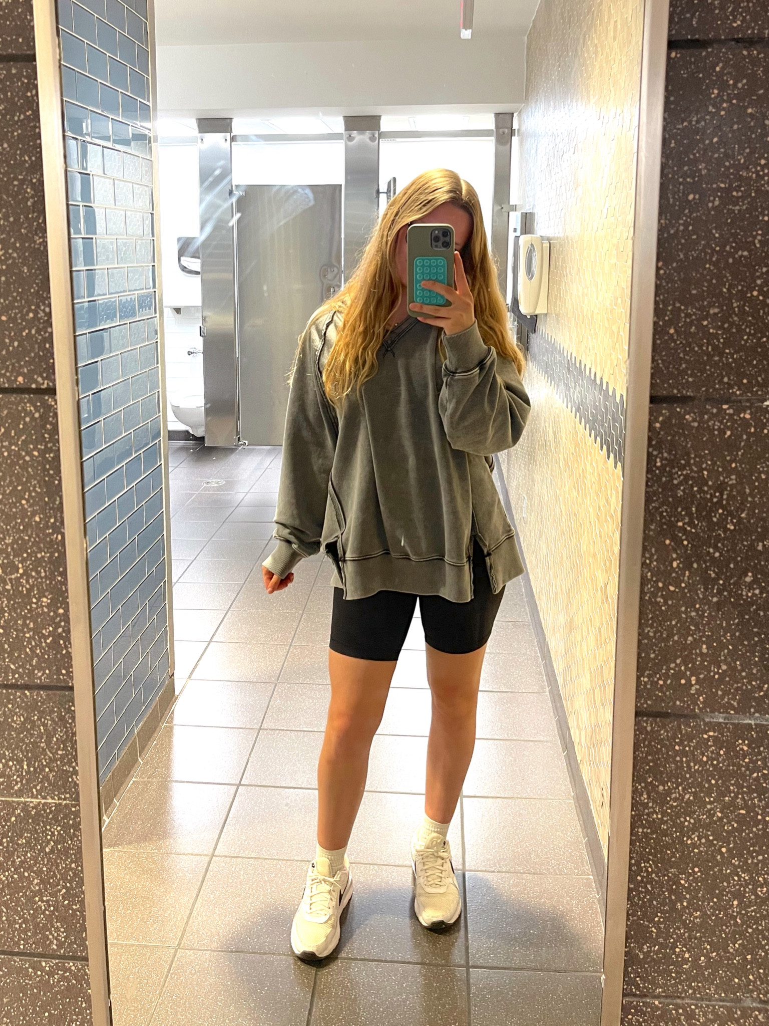 Airport ootd✈️
Wearing an XS in the hoodie!

Airport outfit, travel outfit, travel ootd, casual outfit, outfit inspo

#LTKStyleTip #LTKTravel