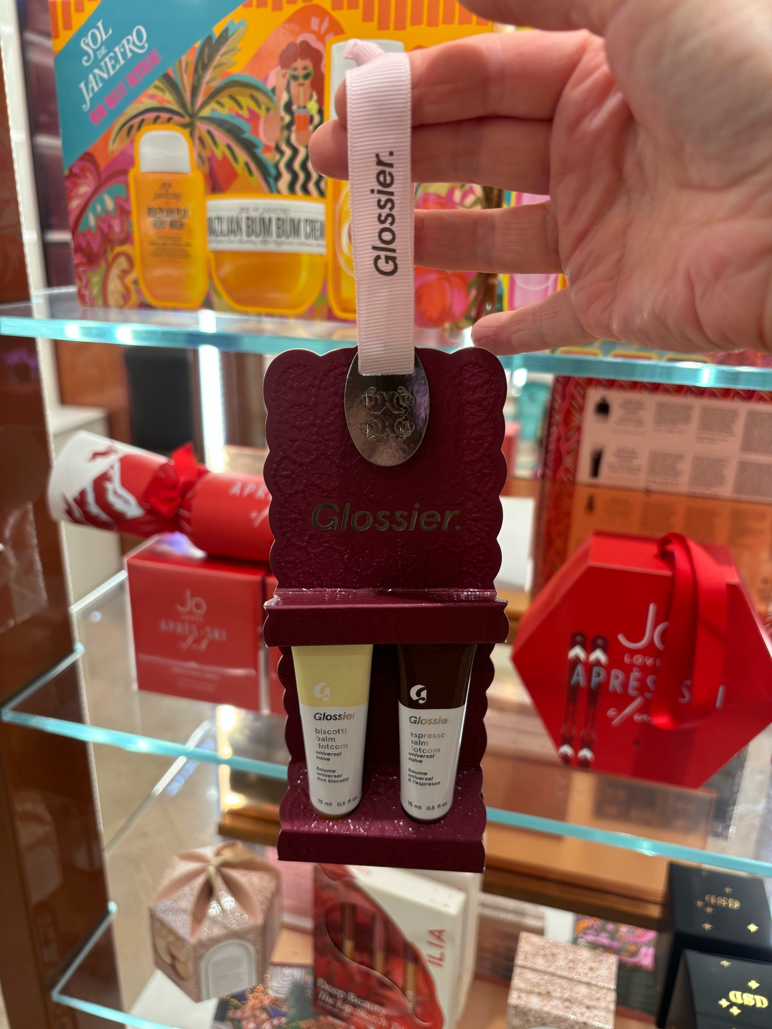 Glossier gift set ☕️🍪

Limited Edition Biscotti Balm Dot Com
Limited Edition Espresso Balm Dot Com

#LTKuk #LTKgiftguide #LTKbeauty