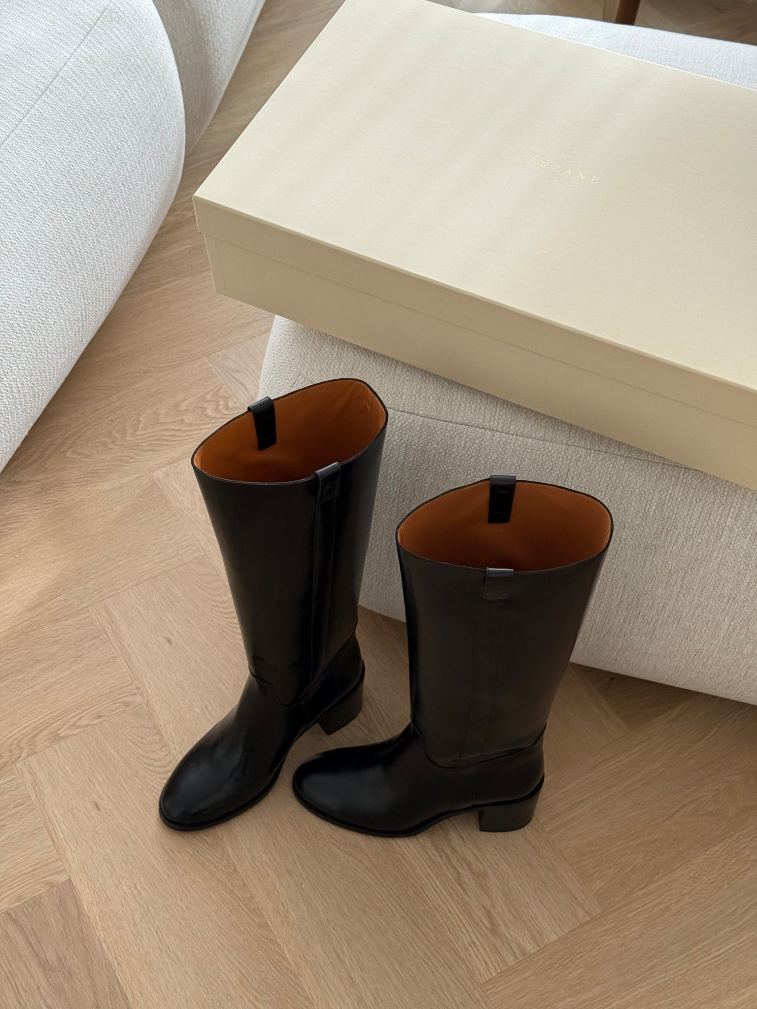 Leather knee high boots from Sezane 

#LTKautumn #LTKstyletip #LTKeurope