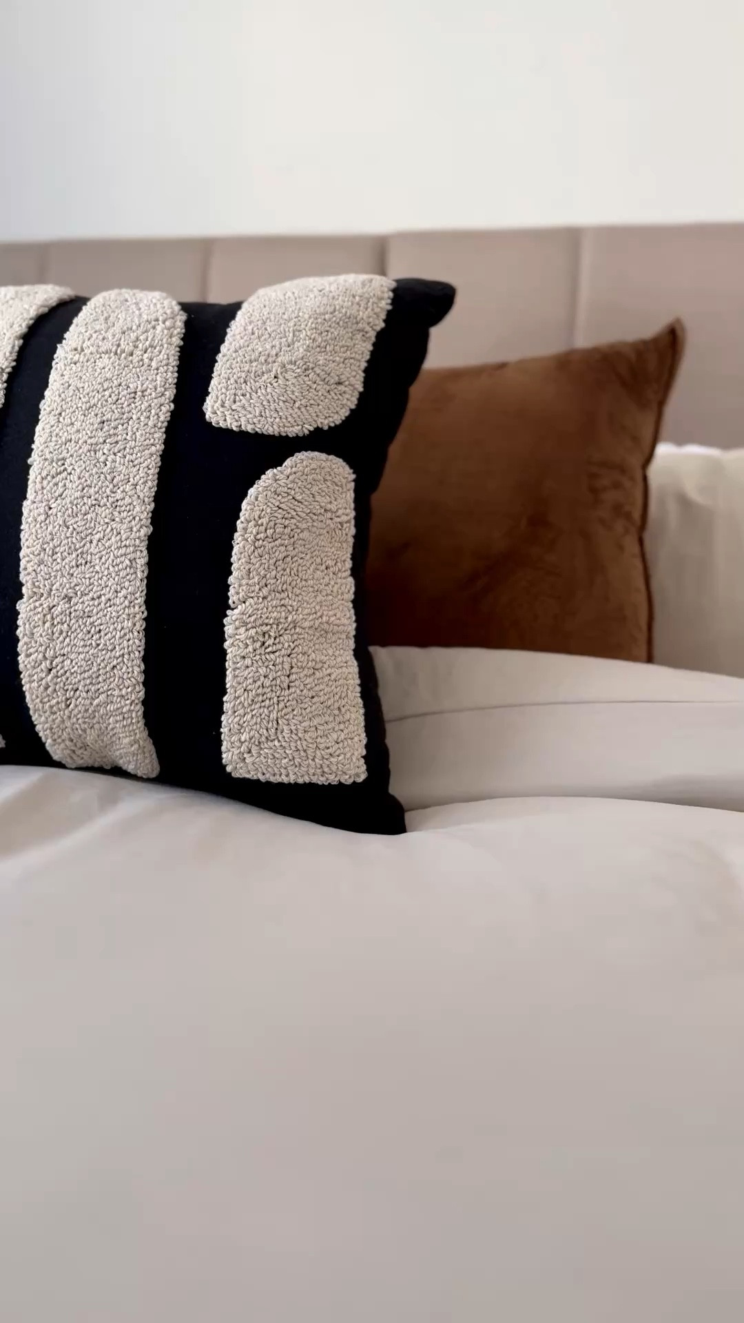 Every time I want to change up some throw pillows, I can’t. I love these covers too much. 

#LTKstorytime #LTKHome