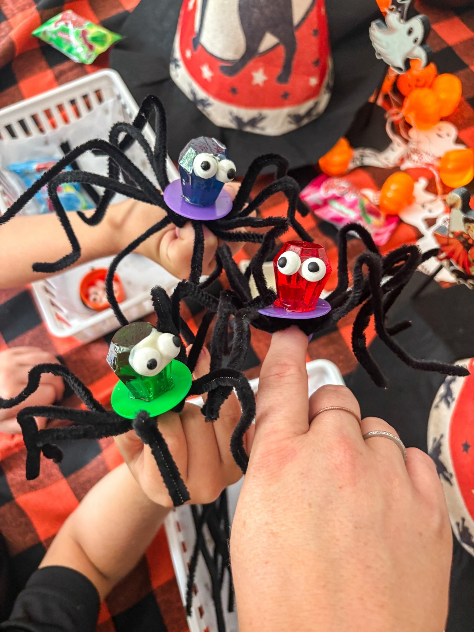 Ring pop spiders !!

#LTKHalloween