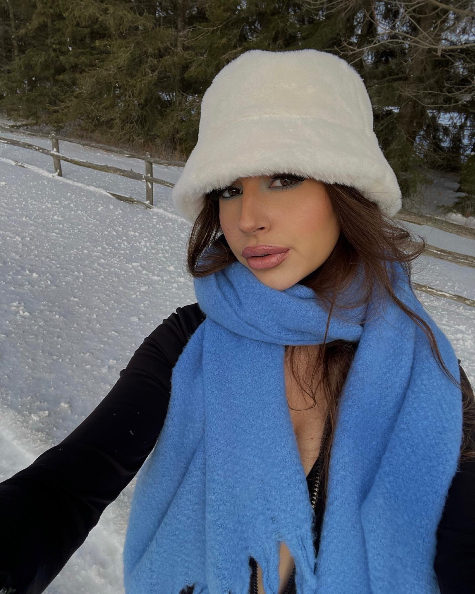 Cold girlllll ❄️

#LTKSeasonal #LTKfit #LTKbeauty