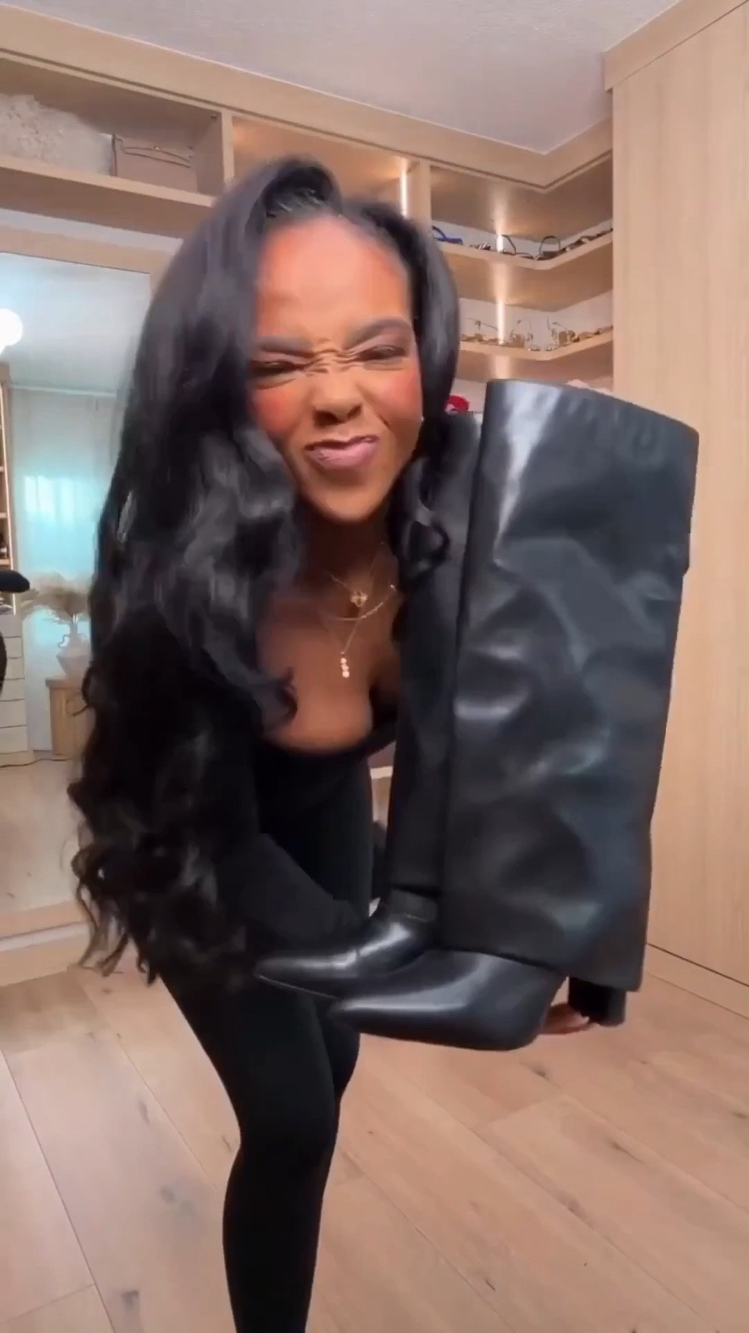 Scroll to shop
📏 Sizing & fit details  
Height: 5'4"  
Weight: 138 lbs  
Bust: 34D  
Waist: 27"  
Hips: 40"  
Tops: Size Small  
Jeans/Pants: 27 Long or 4 Long  

These are the kind of pieces that anchor a long-term shopping strategy — timeless fits you can rotate endlessly without feeling repetitive.

Tap to get details and save this post for outfit inspiration you’ll keep coming back to.


#LTKgrwm #LTKOver40