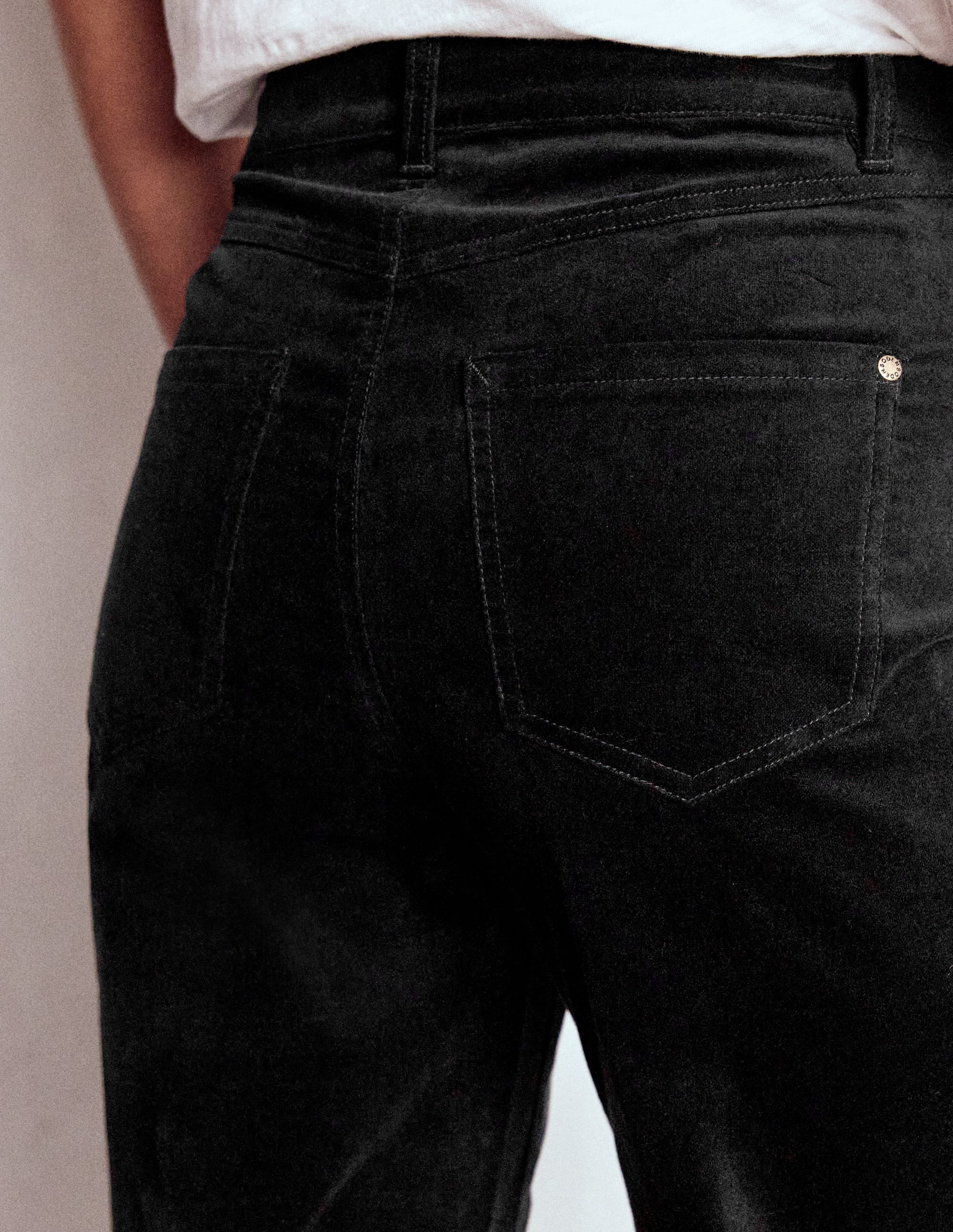 Velveteen Straight Jeans-Black | Boden (US)