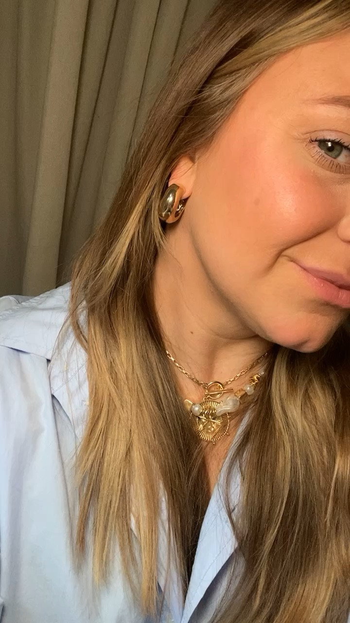 Yalllll this glowwww! It is all from
This tinted sunscreen 😍😍

#LTKBeauty #LTKStyleTip #LTKSwim