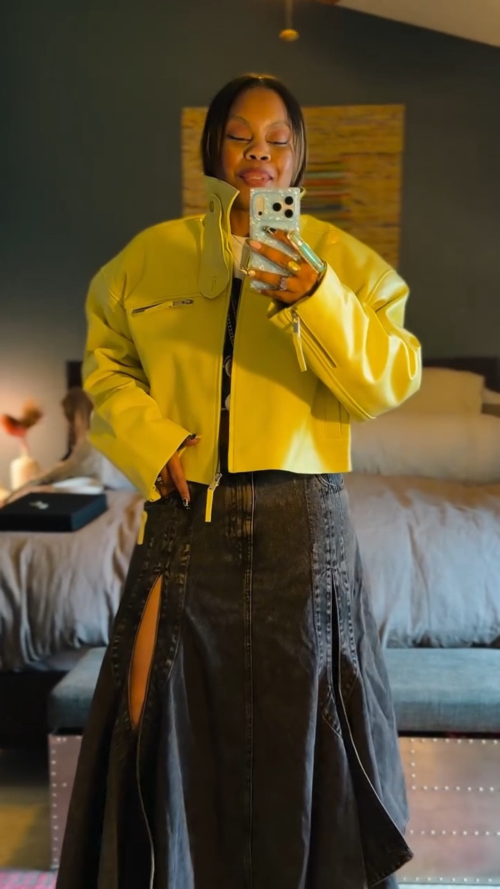 Happy Easter! Celebrating all month!! Finally wore this skirt from the @hm collab with @glennmartens and it’s do good! This jacket (gift to myself) was the icing on the cake! 💛

Let me know what y’all think!
•
•
Style over forty, spring style,