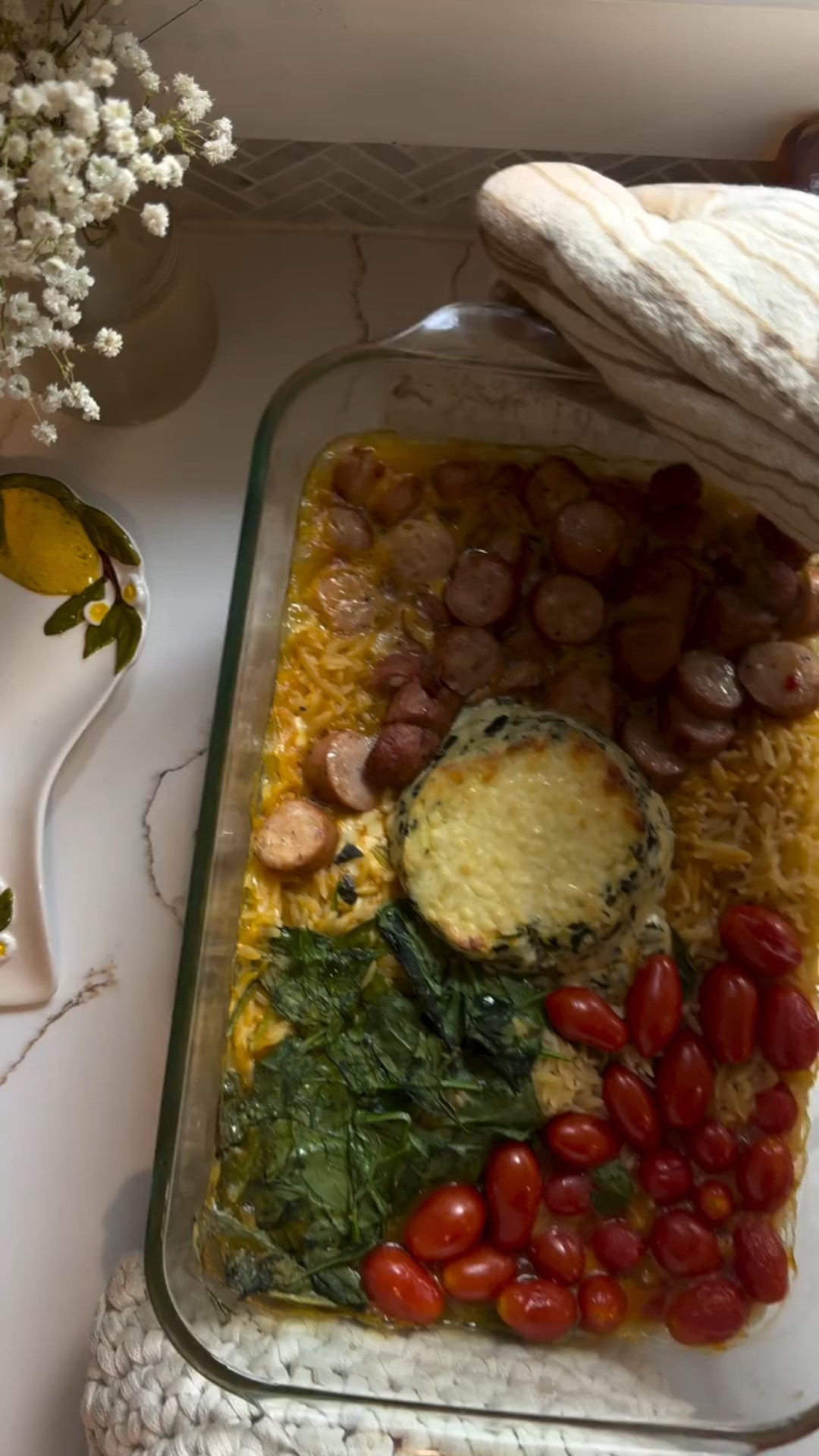 Spinach and artichoke orzo dinner 🥘 

Follow @fridasofiaeats + comment “Recipe” and I’ll send you the recipe.

Both my kids loved this and so will you since it’s one tray dinner that literally takes 5 minutes of prep. The oven will make this into the creamiest yummiest dinner you’ll have all week!

1 lbs orzo pasta
12 oz chicken sausage (I LOVE this cheddar one from Trader Joe’s)
1 cup baby spinach
1.5 cup cherry tomatoes 
1 spinach and artichoke dip from @traderjoes or wherever you can find one. Room temperature. You can place the dip in the fridge overnight or for a couple of hours. 
3 cups chicken or vegetables broth

1. Add orzo, chicken sausage, tomatoes and spinach to an oven safe tray. Place dip in the middle, cover with broth and drizzle with olive oil (optional). Add salt and pepper.

2. Bake in oven at 375F for about 30 minutes until pasta is al dente. Remove from oven, mix everything and serve!

https://liketk.it/5gxfp