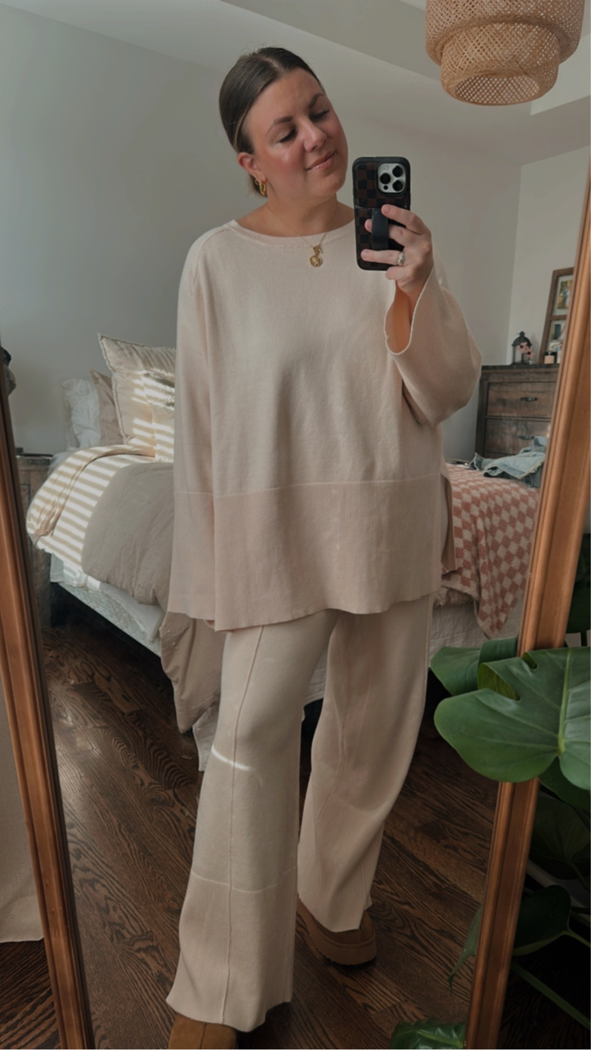 Obsessed with this set from Amazon! It’s so soft + very well made. It’s giving coastal grandma vibes. 👵🏼✌🏼

Im wearing a size L  

#LTKCyberWeek #LTKfindsunder100 #LTKmidsize