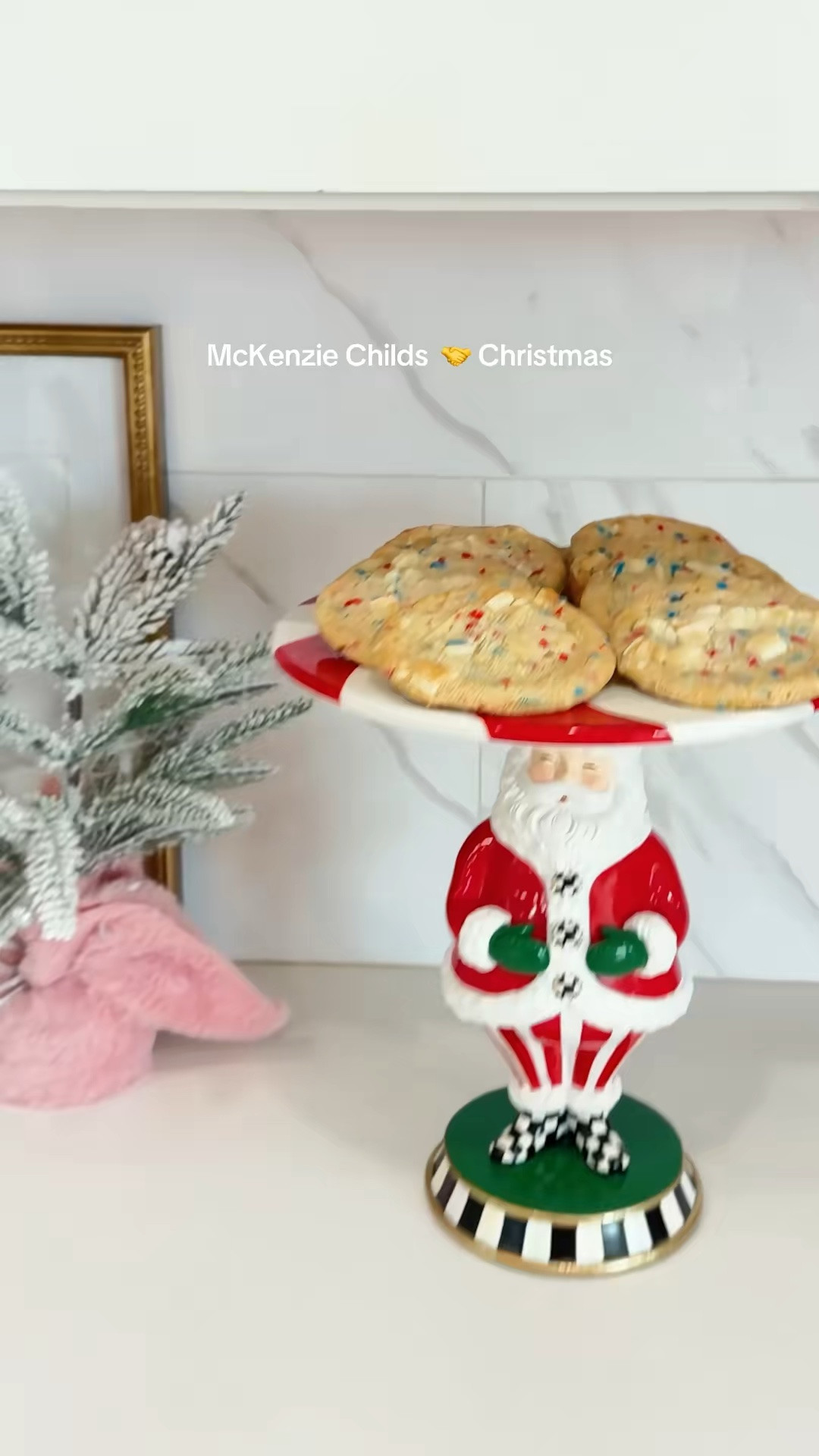Cutest Christmas decor

#LTKSeasonal #LTKHome #LTKvlog