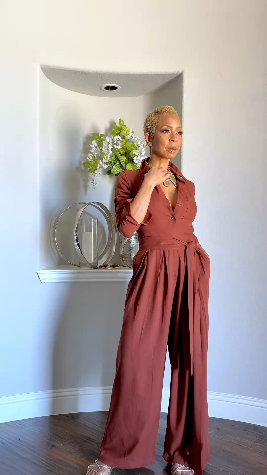 The perfect Fall transition piece from @modesees_trends Rich spicy color, quality fabric, effortlessly elegant. Use code HRTB15 for 15% off. 

https://liketk.it/6nNxR

#Modesses
#GRWModesees

#LTKootd #LTKOver40 #LTKSeasonal