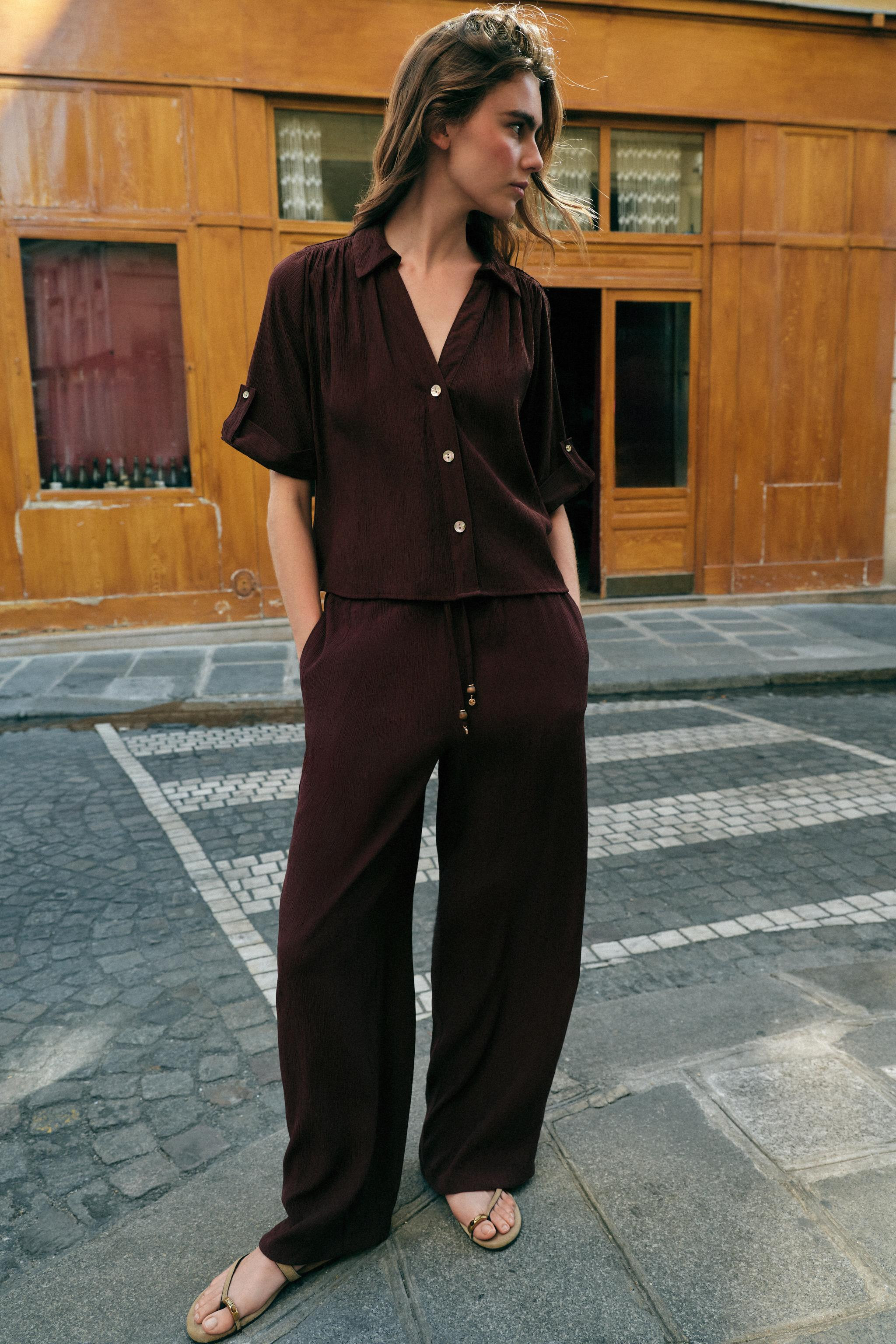 FLOWY STRAIGHT LEG PANTS | Zara Canada