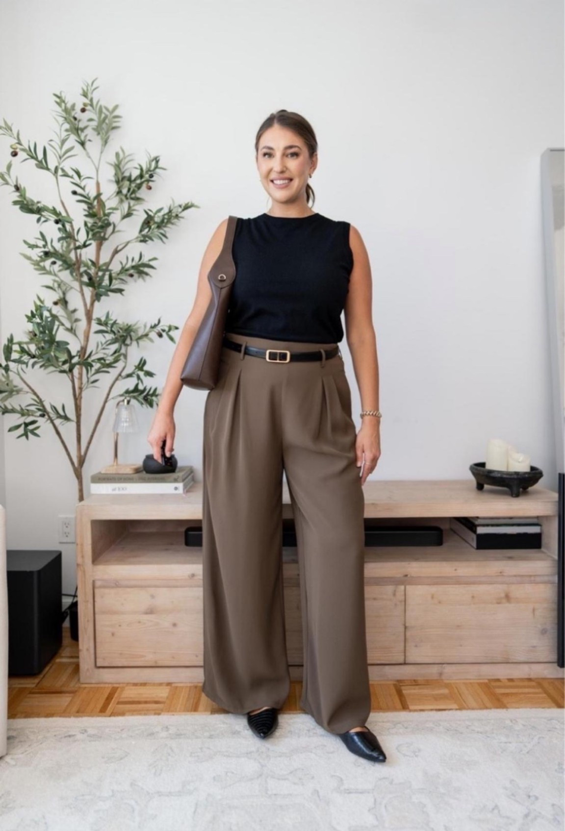 A simple black top and wide-leg trousers will always look effortlessly chic 🤎 Add pointed flats and a structured tote for an easy outfit that works from the office to dinner!

Amazon workwear, wide leg trousers, brown pants outfit, chic office outfit, size 14 workwear, fall business casual

#LTKWorkwear #LTKMidsize #LTKTall