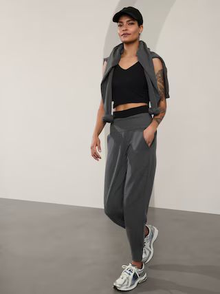 Coaster Luxe High Rise Jogger | Athleta