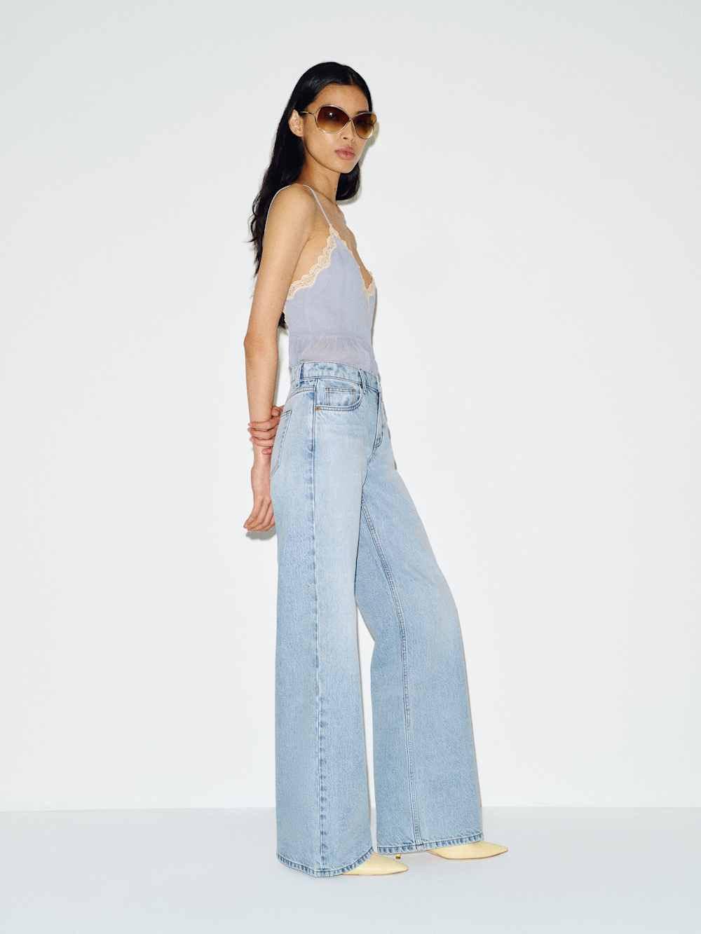 Cary Low Rise Slouchy Wide Leg Jeans | Reformation (Global)