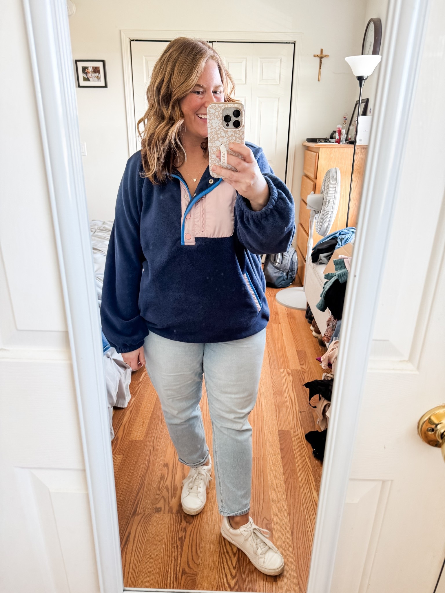 Teacher outfit - jeans & fleece pullover 

Pullover (xl)
Jeans (14 X short)

#LTKFindsUnder50 #LTKMidsize #LTKPetite