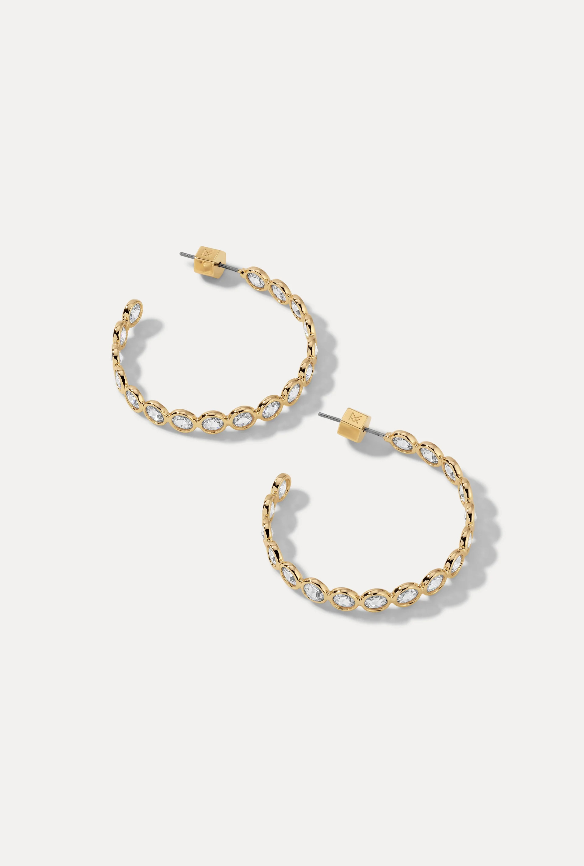 Lynda Hoops | Miranda Frye Inc.
