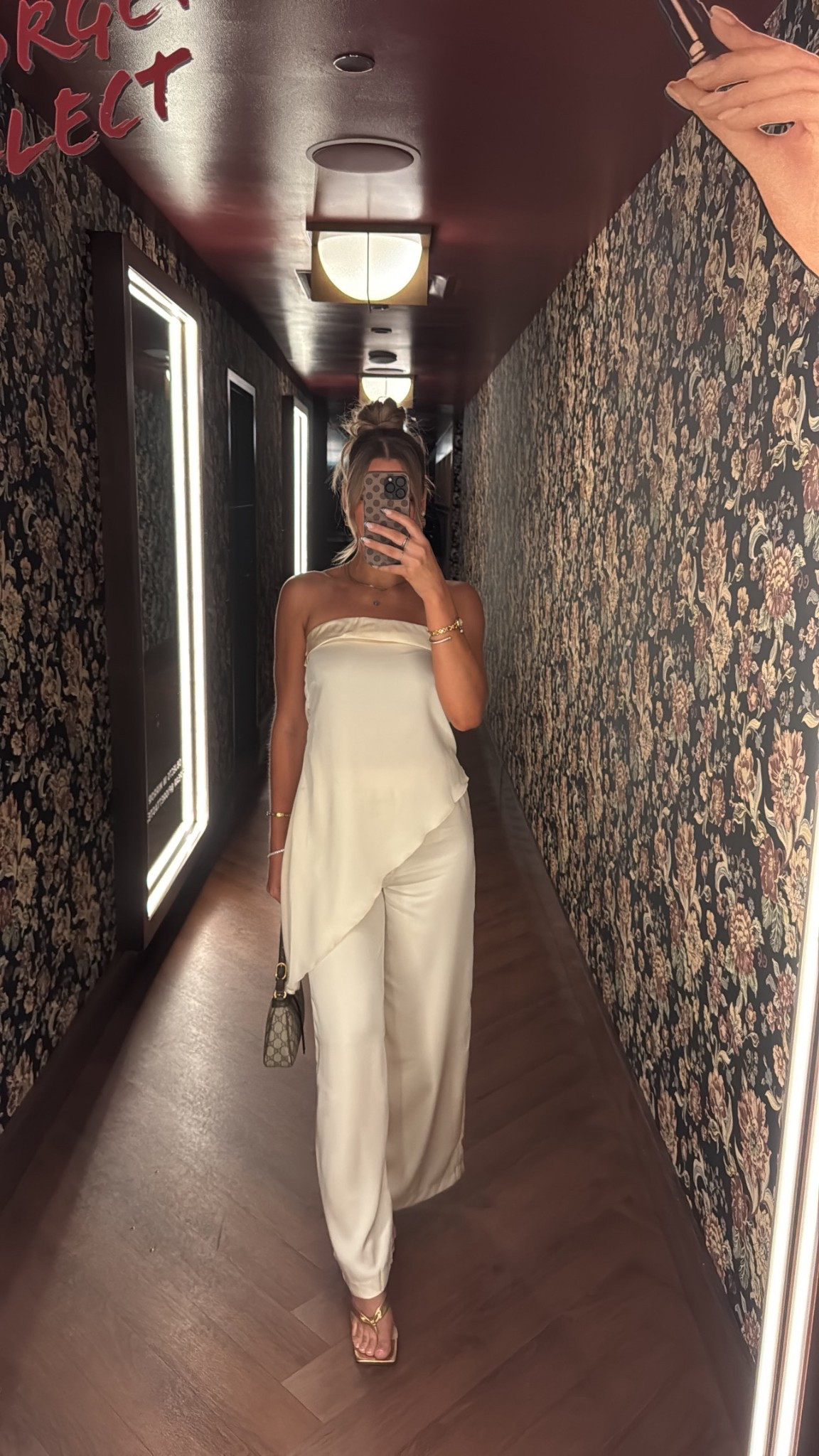 Wearing size small💛🤍


#LTKFindsUnder50 #LTKStyleTip