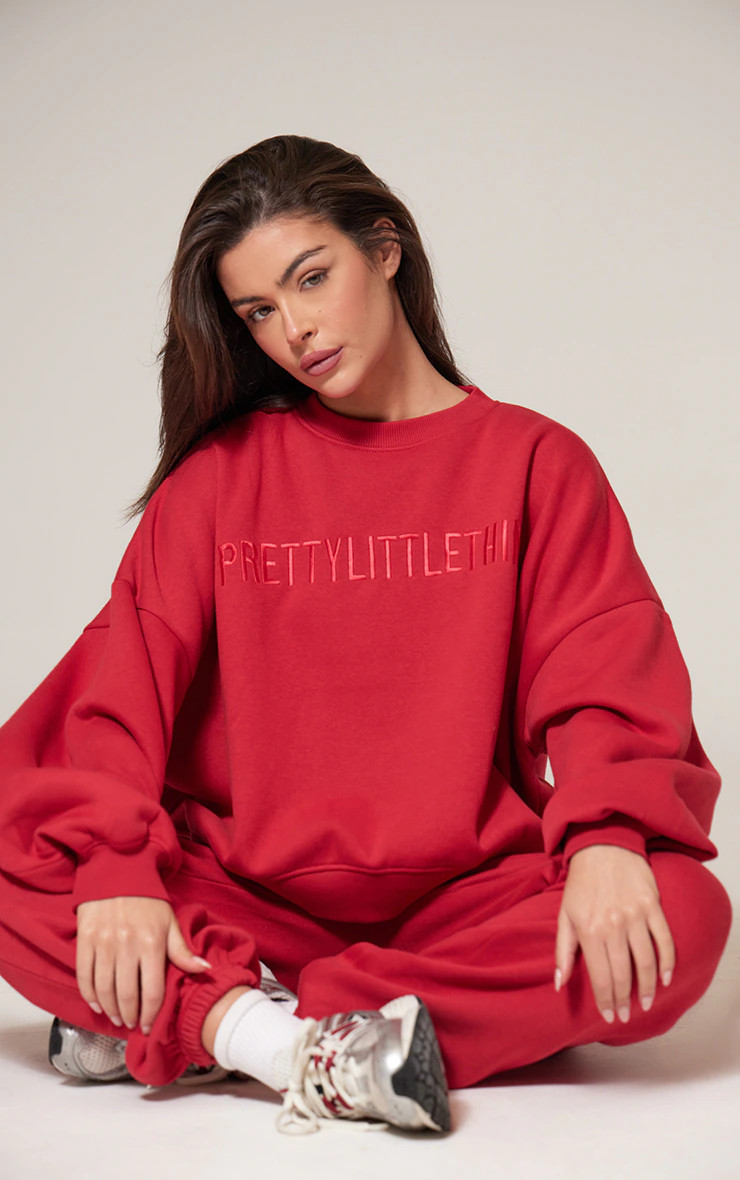 PRETTYLITTLETHING Red Boxy Embroidered Sweatshirt | PrettyLittleThing US