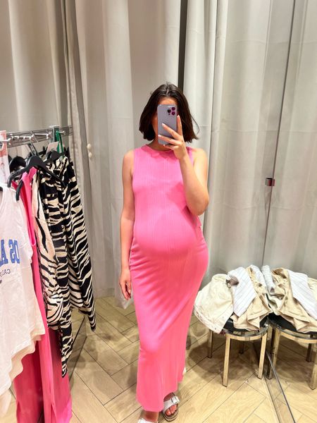 H&M maternity pink dress in size M

#LTKbump #LTKeurope #LTKbaby