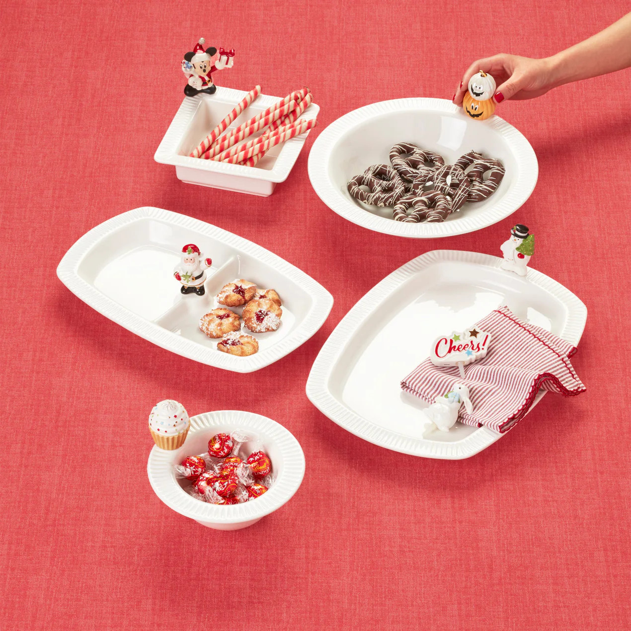 Profile Charm Serving Bowl With Balloon Popper | Lenox