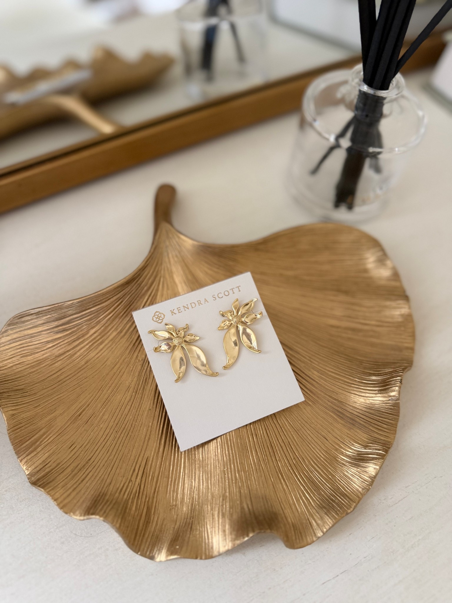 Love these gold flower earrings! Great Mothers Day gift idea 

#LTKMothersDay #LTKmomlife #LTKselfcare