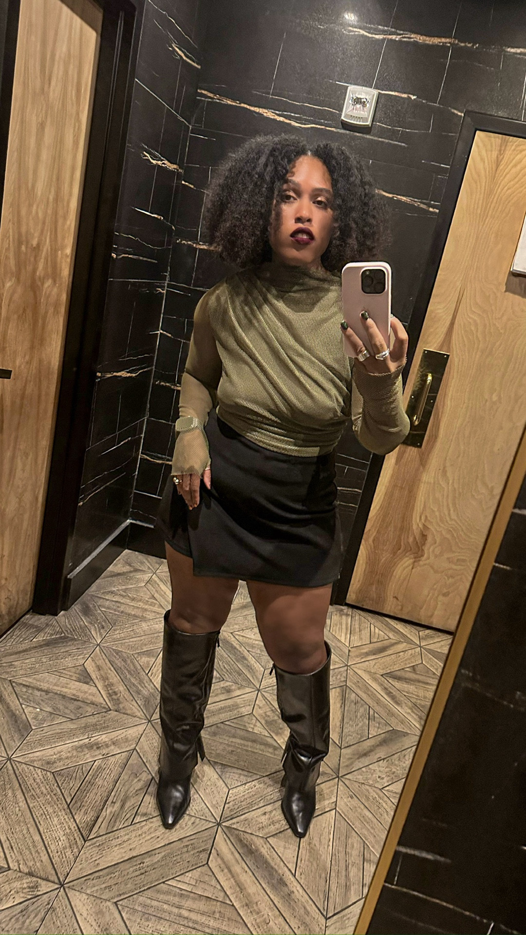 Girls’ night out energy 🤎✨
An olive green Free People bodysuit styled with a black Anthropologie skort and black Vince Camuto boots — sleek, confident, and effortless.
Hashtags (LTK-optimized | 8–12 sweet spot)

#GirlsNightOut #NightOutLook
#LTKCreator 

#LTKgrwm #LTKootd #LTKdayinmylife