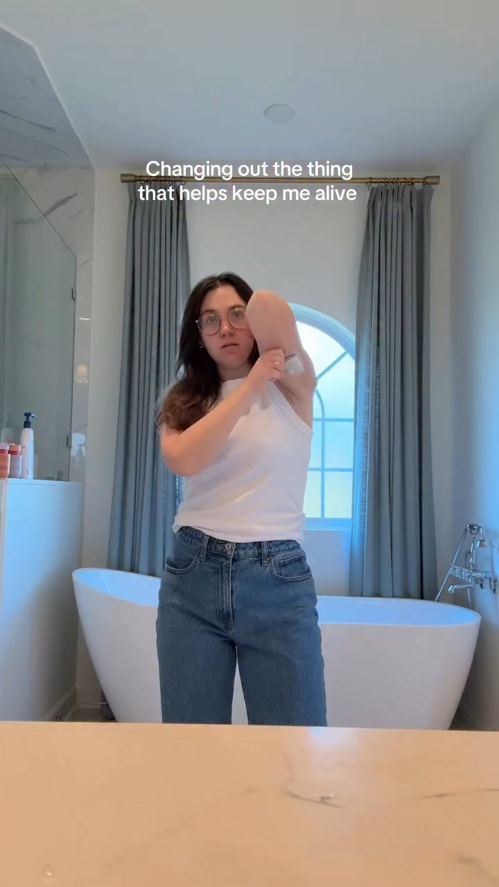 Brew at the end 😭😭🥹🥹 he is learning what his mama always has on 😭

Nuuds tank top! 

#LTKmomlife #LTKootd #LTKgrwm