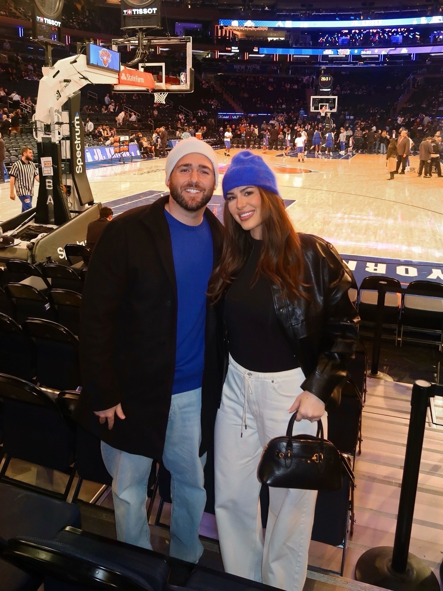 NYC winter casual outfits! XL jacket, 32 denim, large bodysuit!

#LTKTall #LTKdayinmylife #LTKMidsize