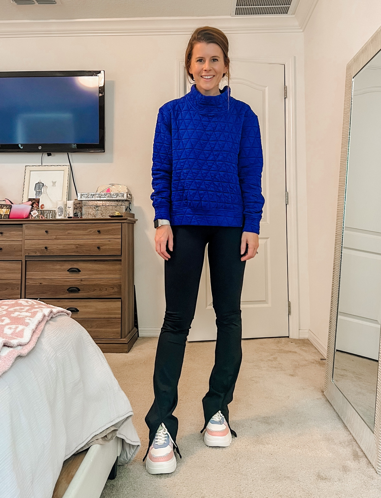 The Ava Top and Black Flare Leggings with Front Zipper! I love the functionality of the leggings with the zipper allowing you to make them shorter or longer'

#LTKstyletip #LTKfindsunder100