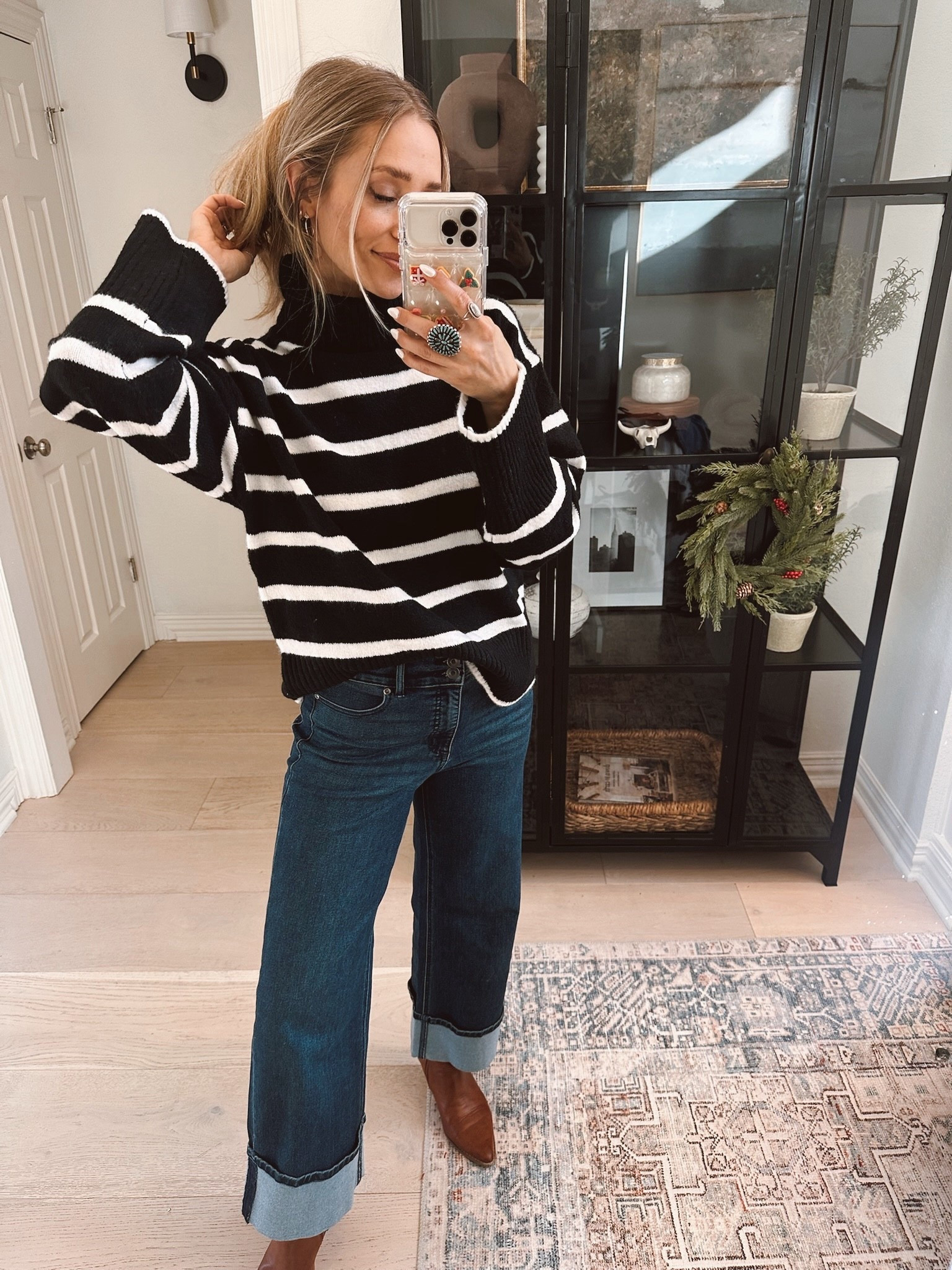 Obsessing over this new chunky sweater from Walmart! 10/10! 



#LTKFindsUnder50 #LTKFindsUnder100 #LTKootd