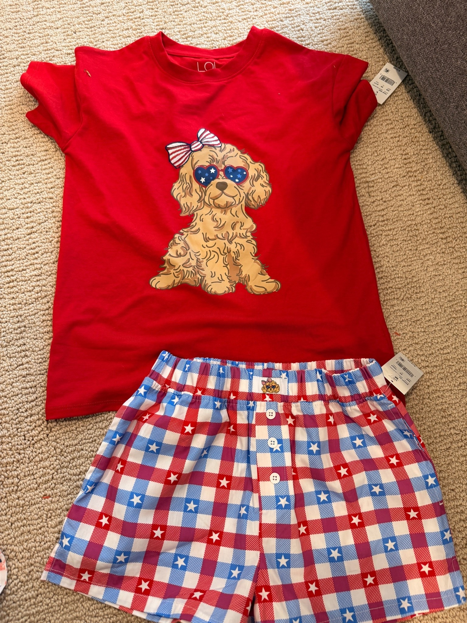 I’m obsessed witj this cute Memorial Day/ 4th of July, summer patriotic little girls outfit!! The puppy and cute boxer shorts!

Target has the cutest things for this summer!! 



@target

#LTKdayinmylife #LTKmomlife #LTKootd