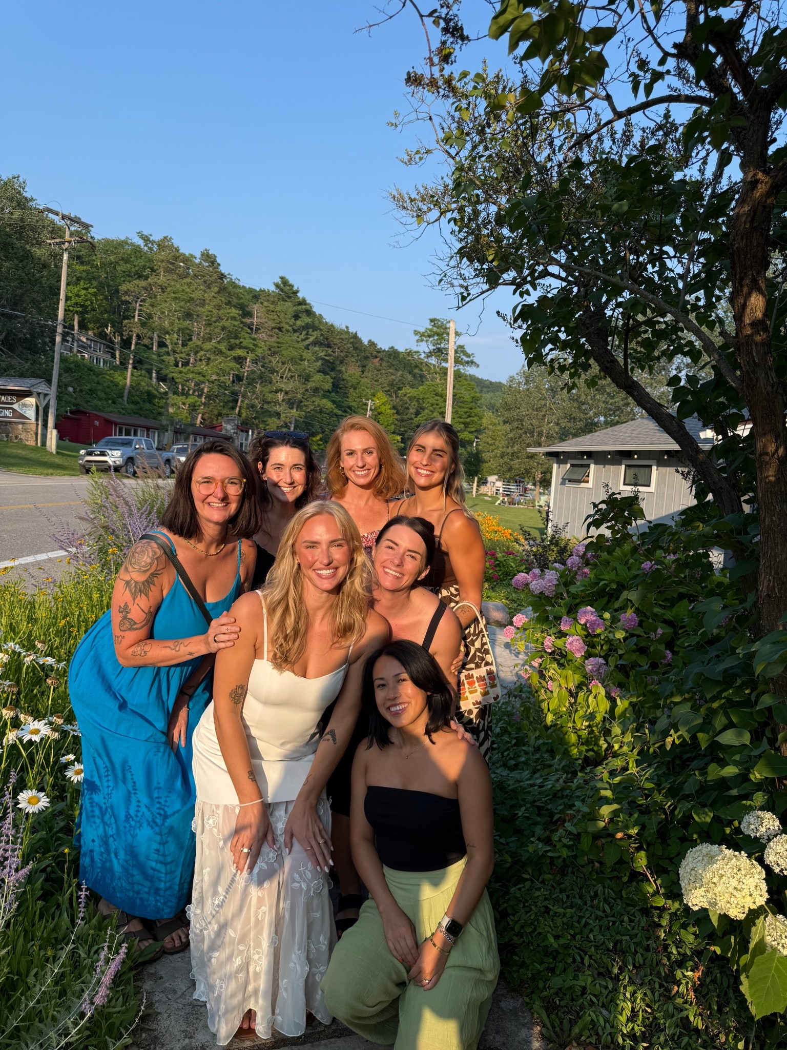 Bach dinner night 1 ! I wear a small in this dress for reference ❤️

#LTKTravel #LTKWedding #LTKBeauty