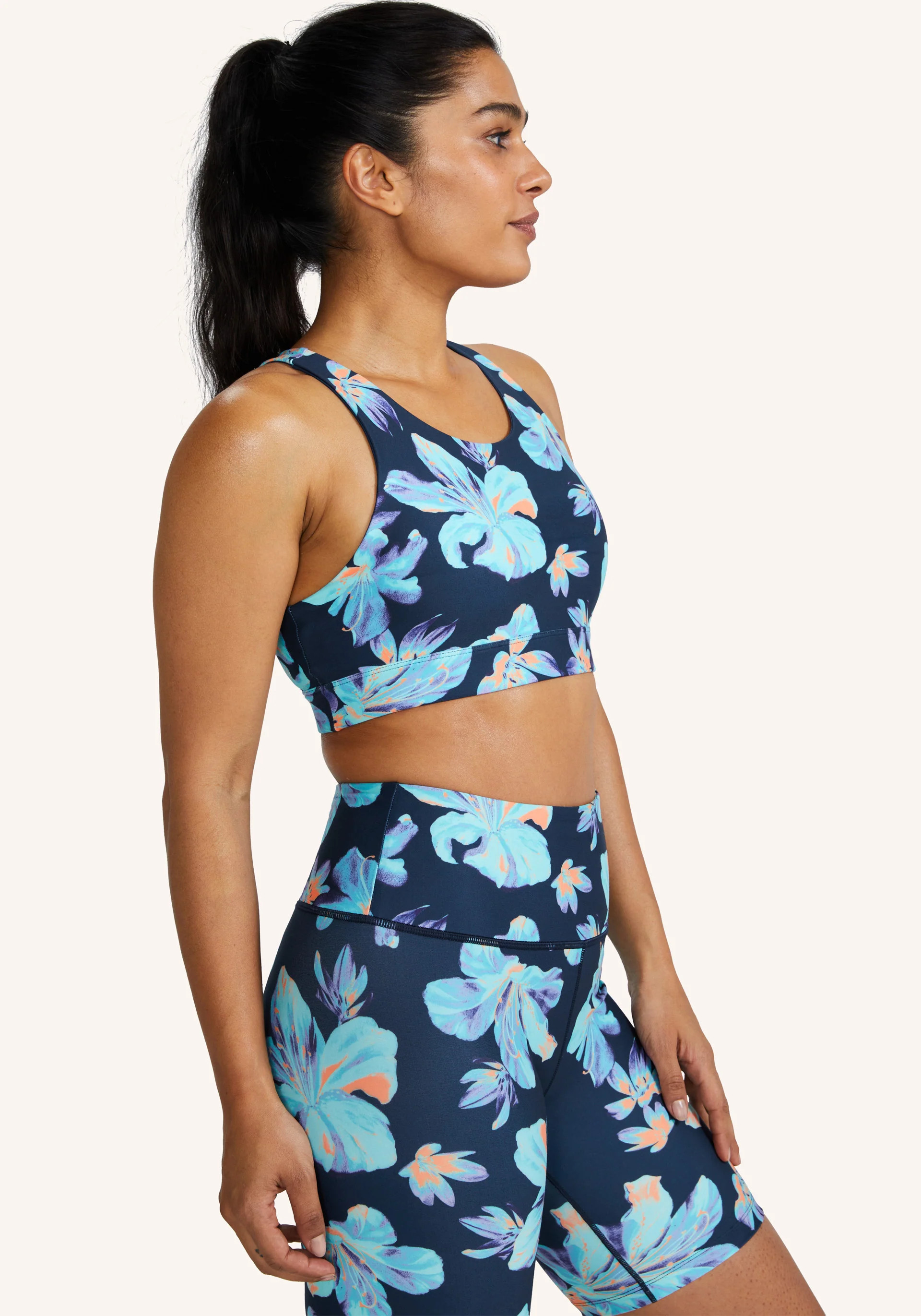 Here Now Tropical Speed High Neck Bra | Peloton Apparel