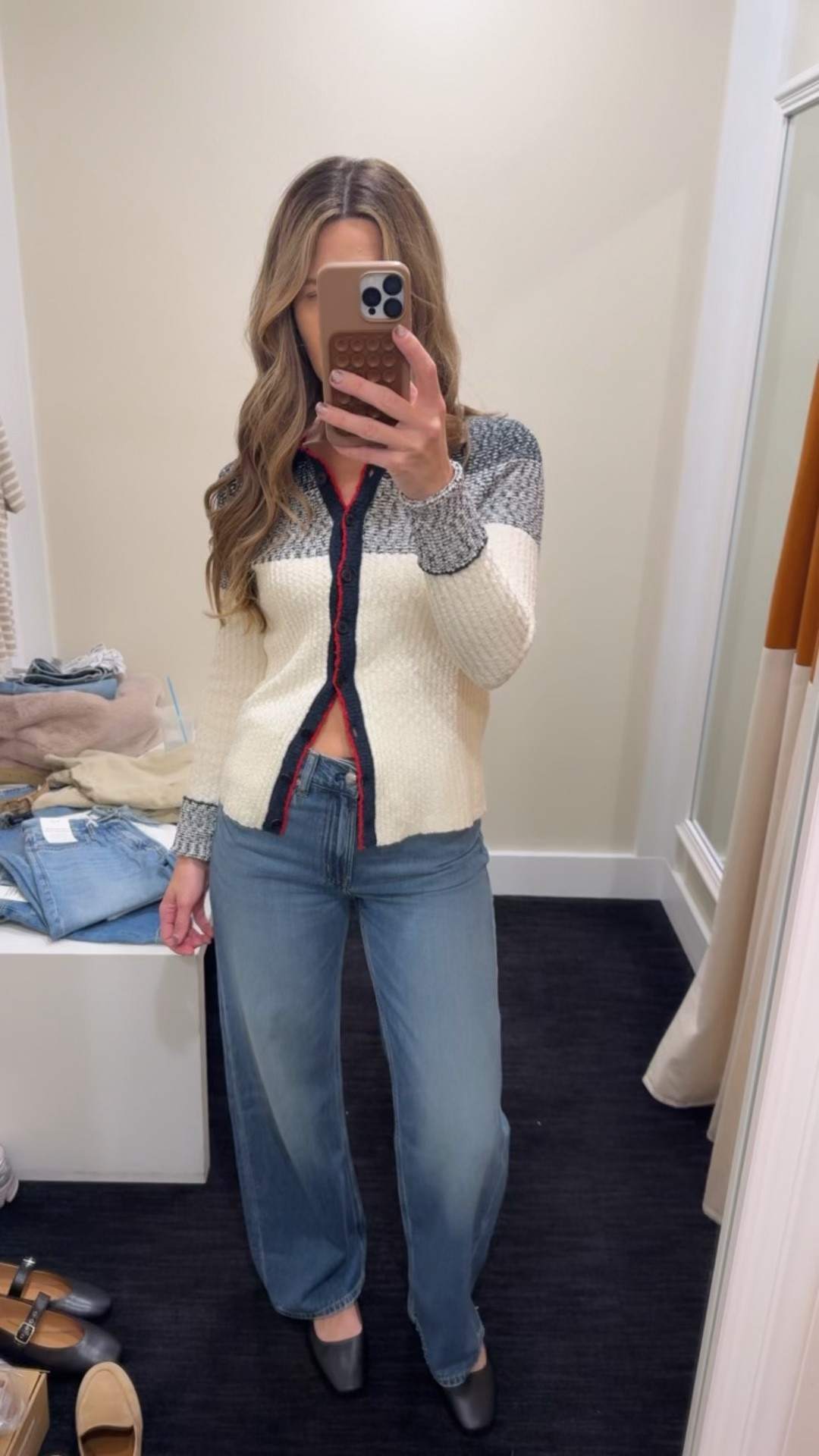 Styling @Madewell low slung baggy jeans size 26 - cardigan medium and flats 8

#LTKshoecrush